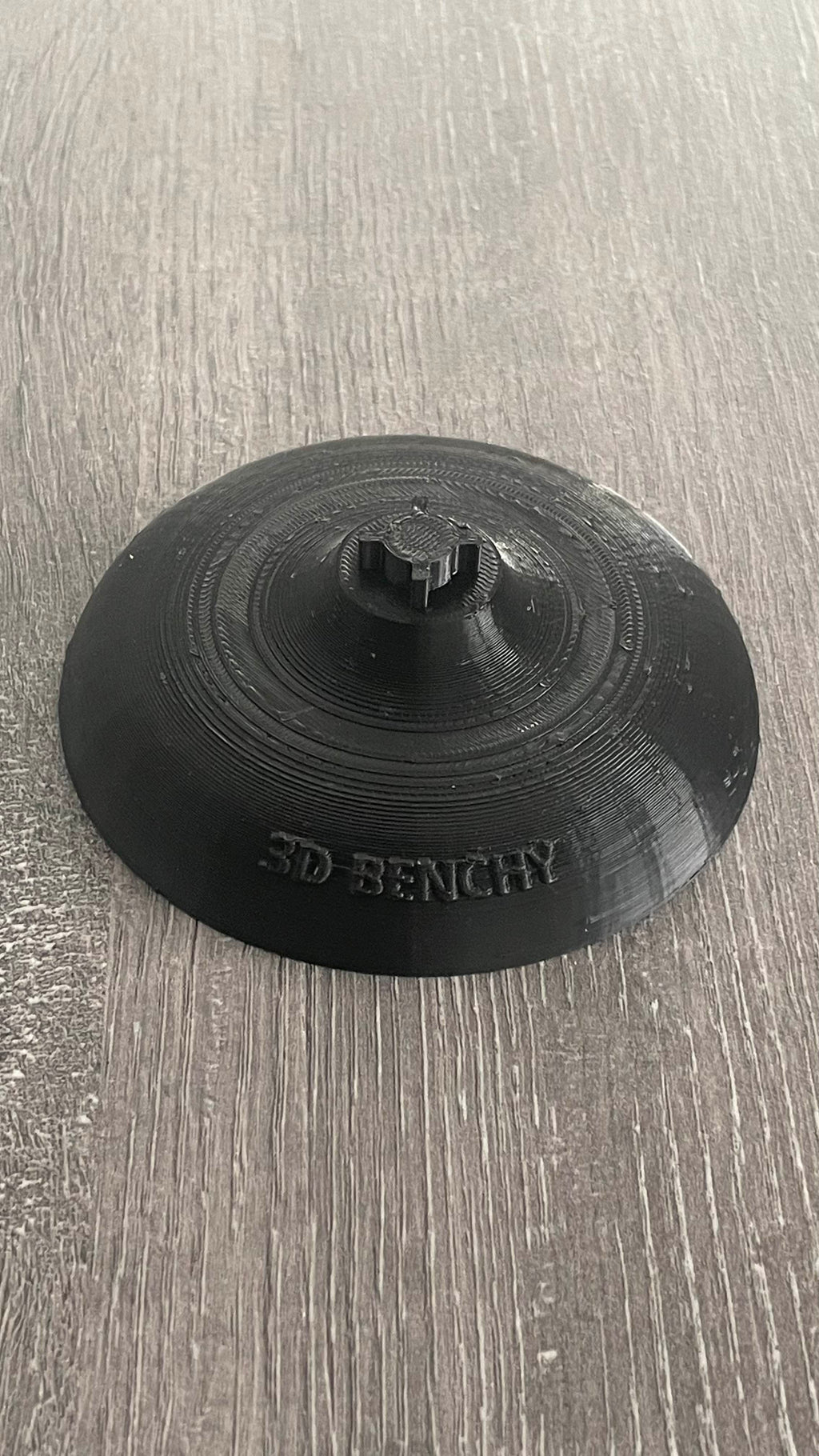 3D Benchy stand