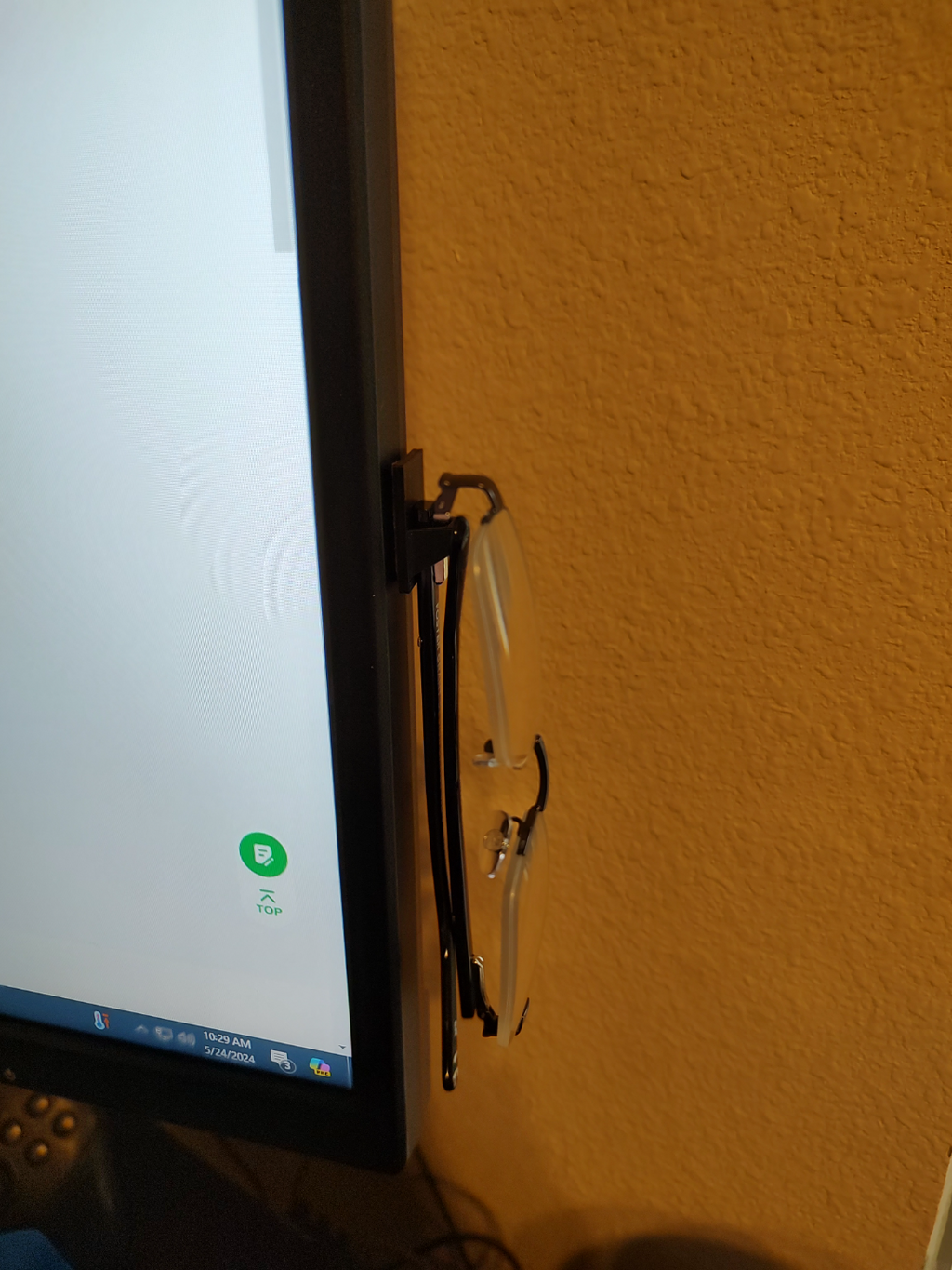 Glasses Holder
