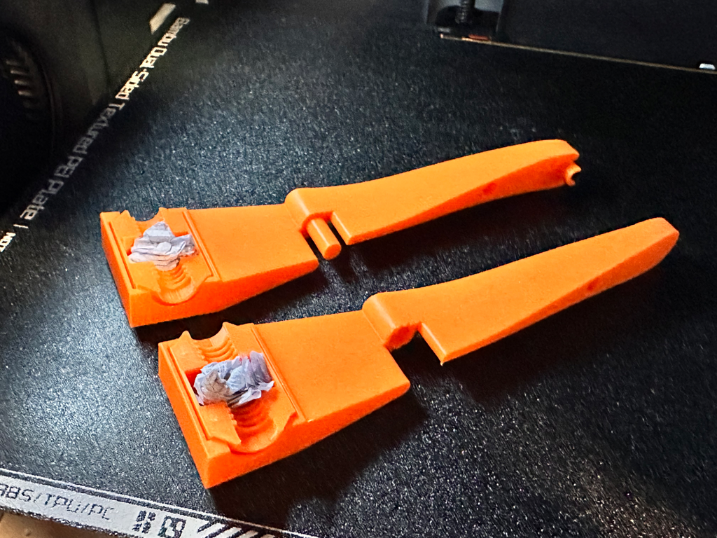 CleanGrip Pro - Carbon and Z-Axle Rod Cleaner