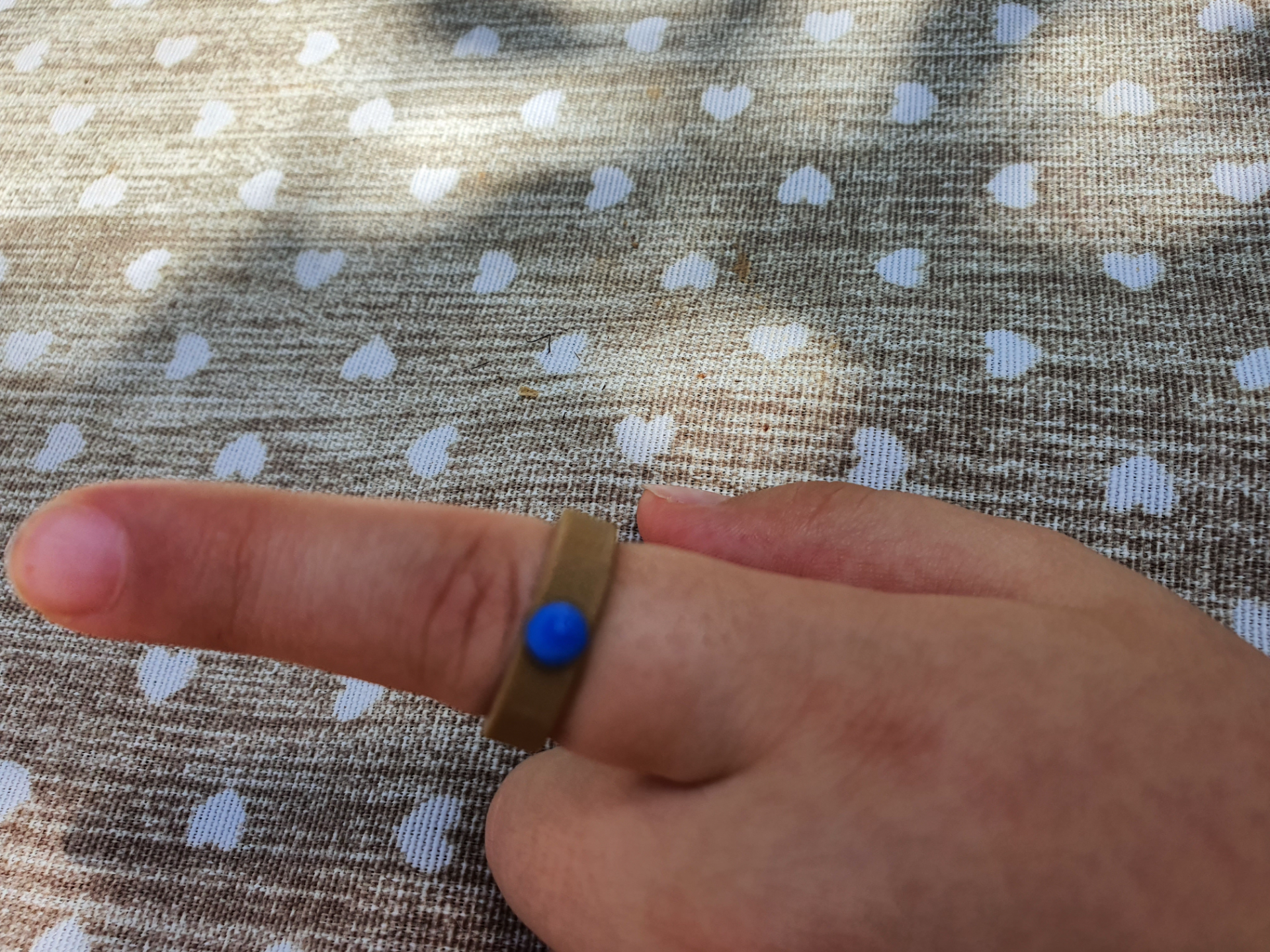 Ring with diamond