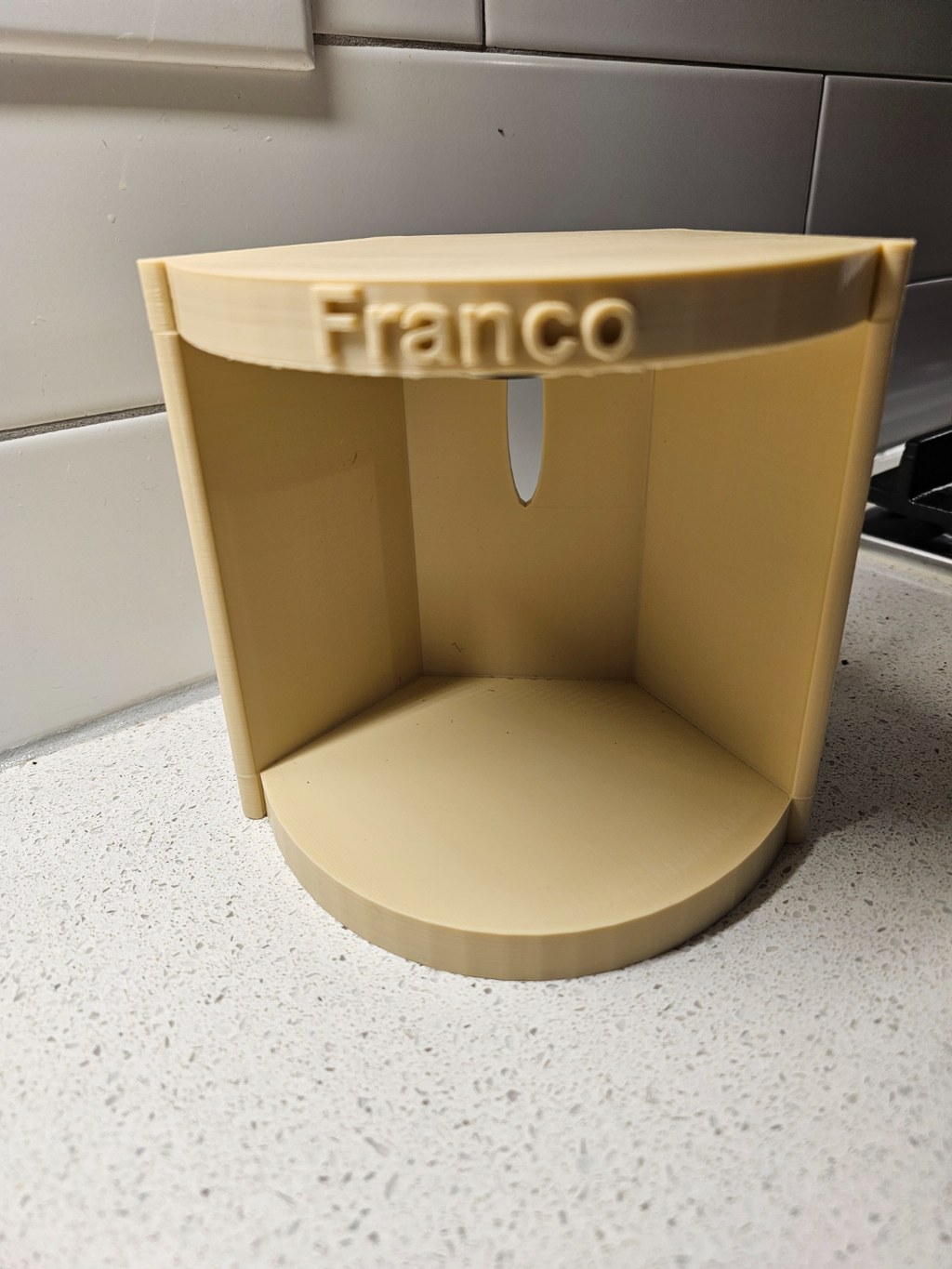 Wide Shelf (Scalable)