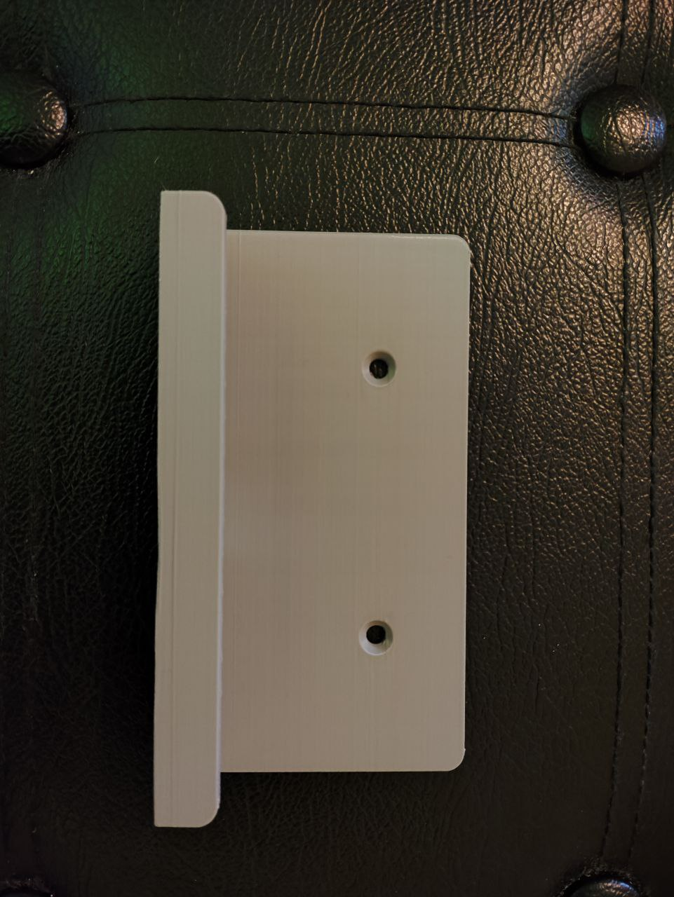 Phone/tablet dock