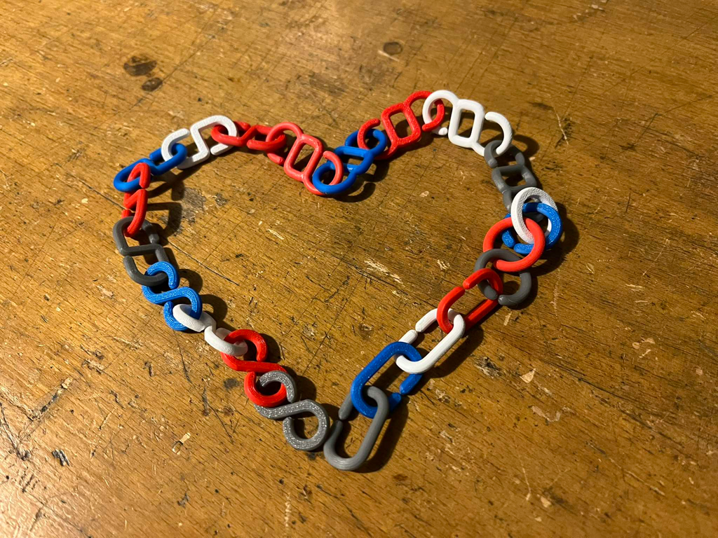 C-shaped, chain links
