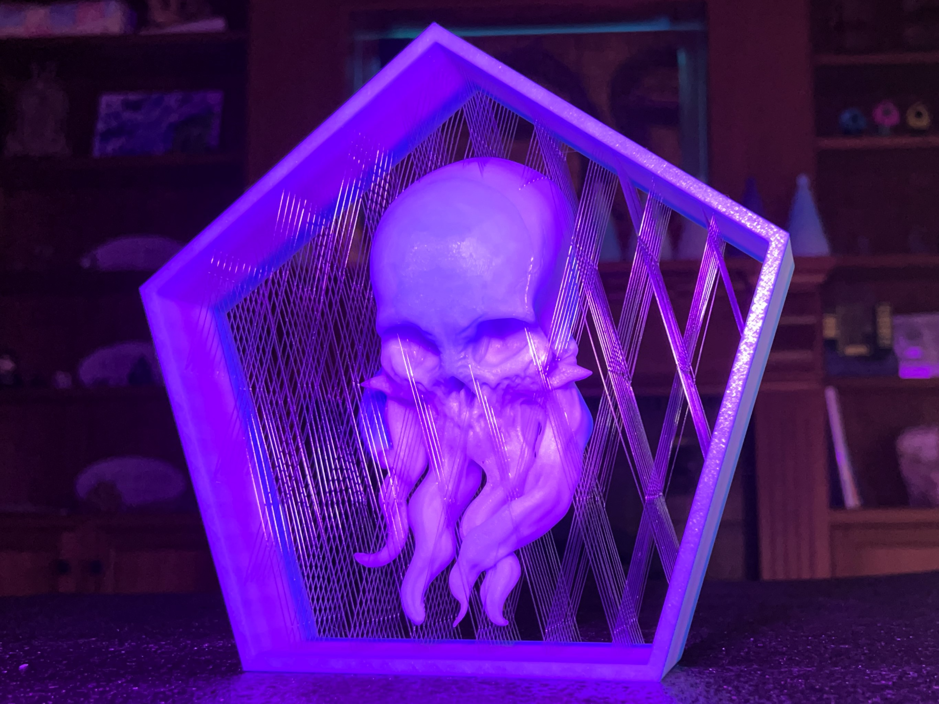 Suspended Tentacle Skull