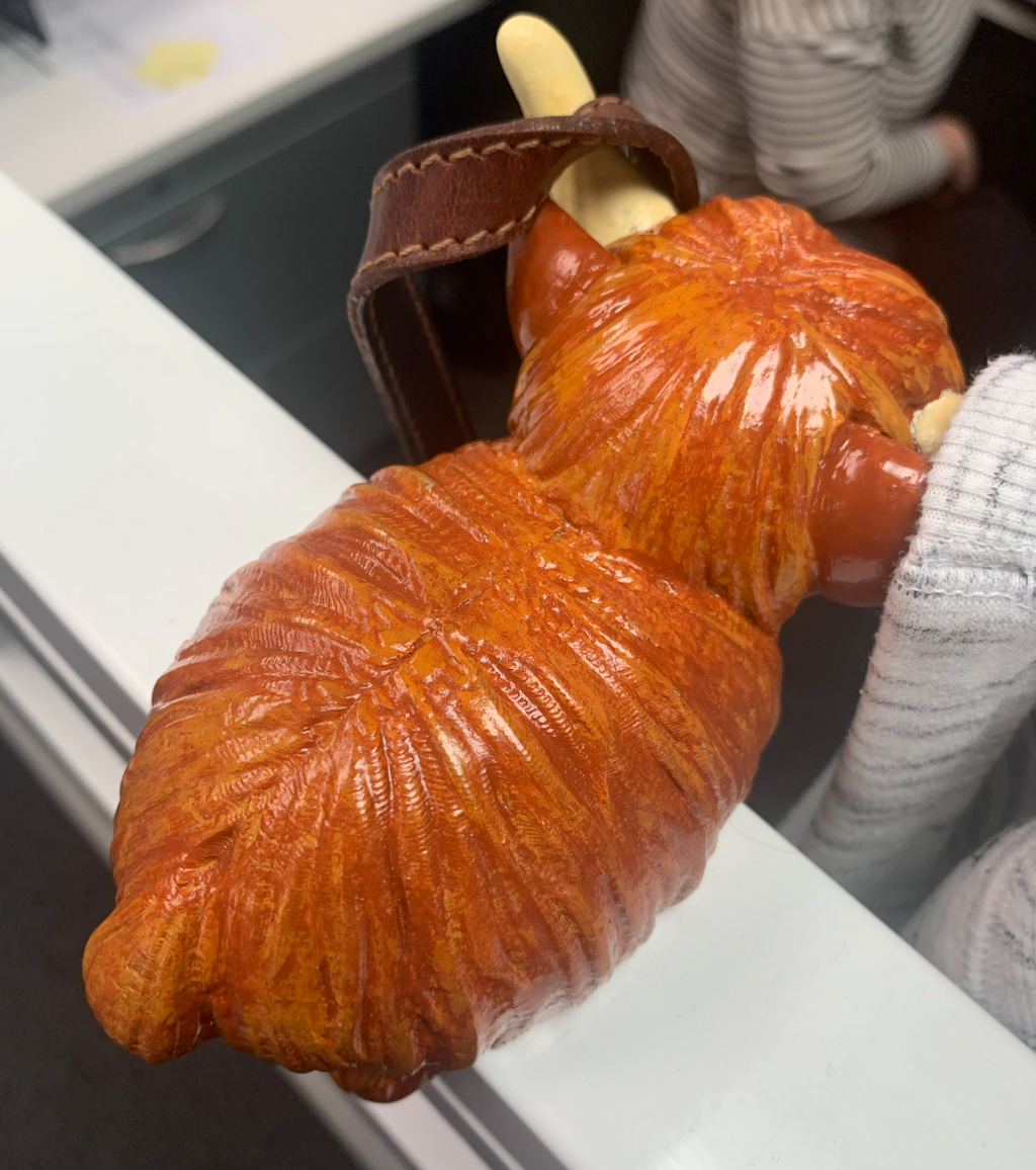 Coo Coat Hanger for Cubicle, Highland Coo