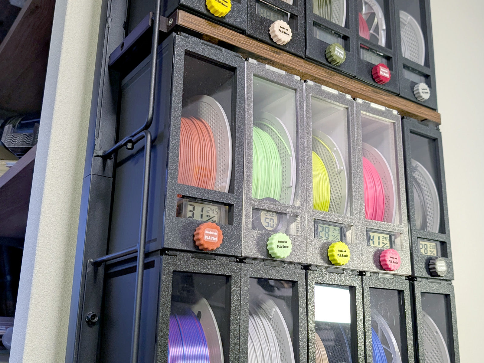 Stackable Filament Case with Clear Window