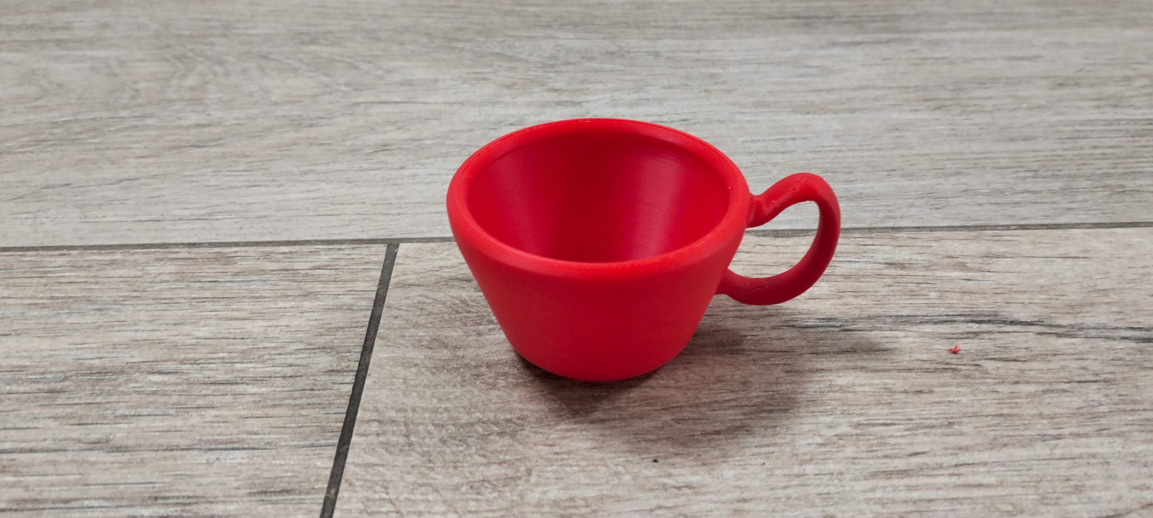Floating coffee cup