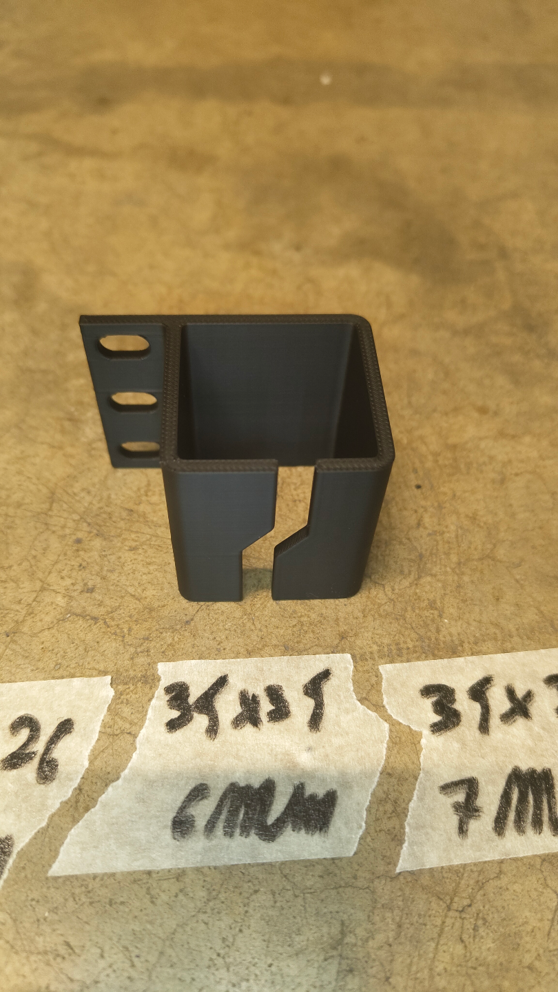 Parametric Server Rack Cable manager / organizer