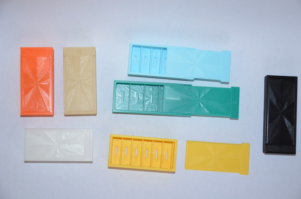 Noise-Canceling Chewing Gum Case (parametric)
