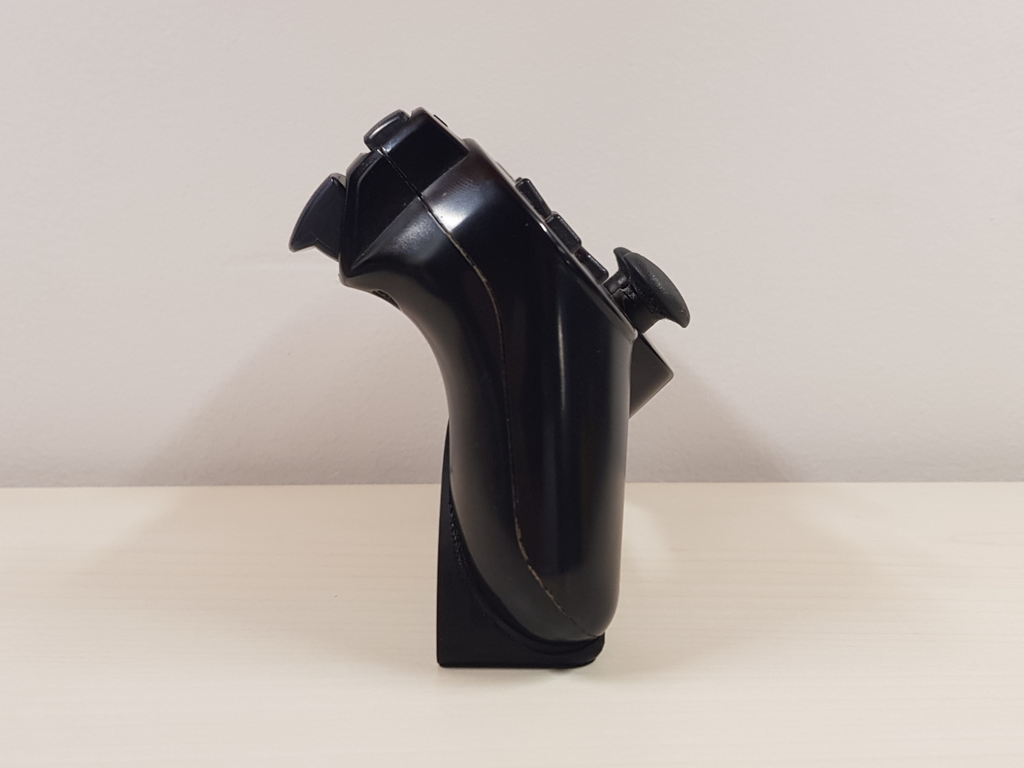 Invisible PS3 Controller Holder Minimalist
