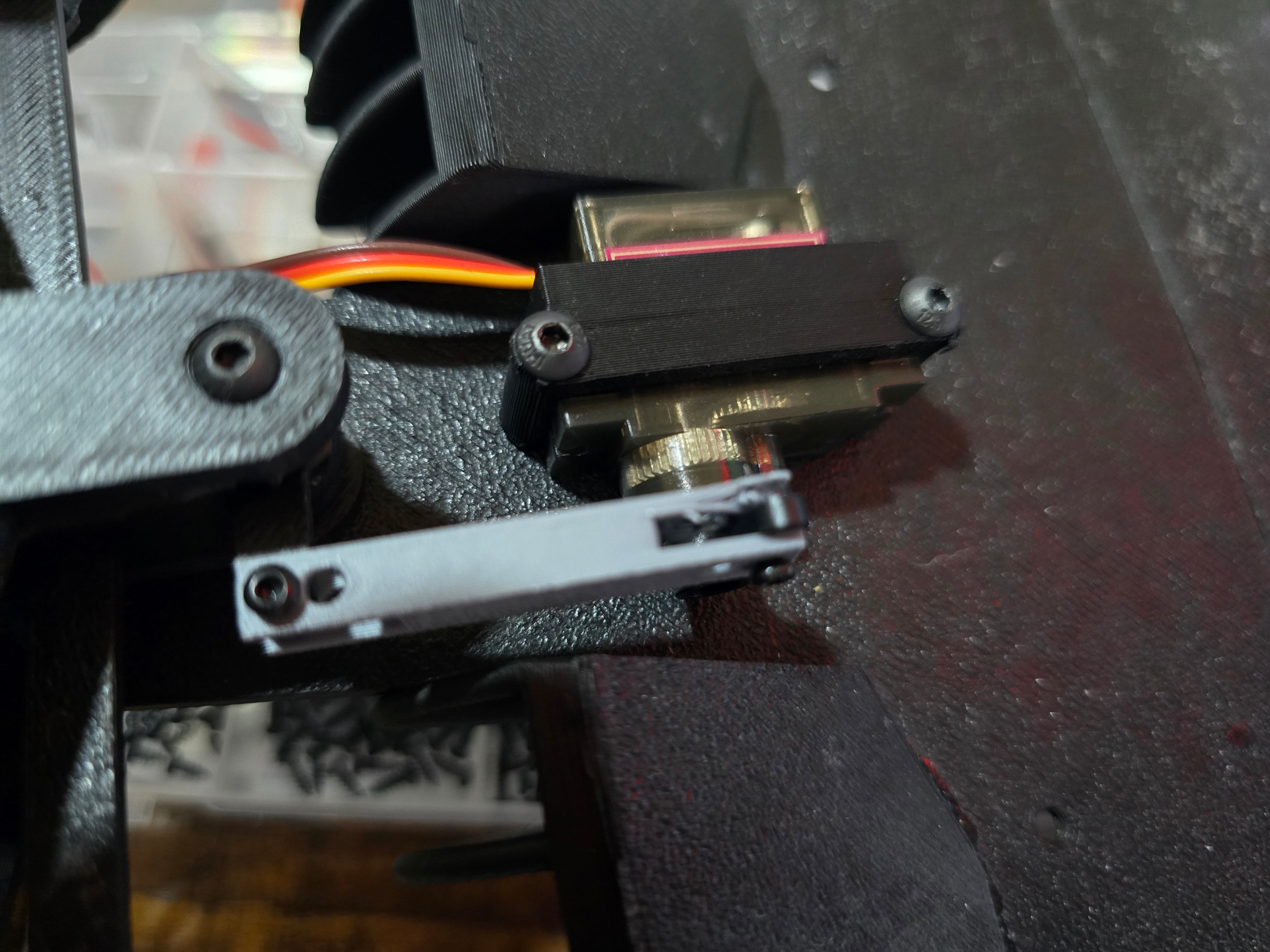 servo link
