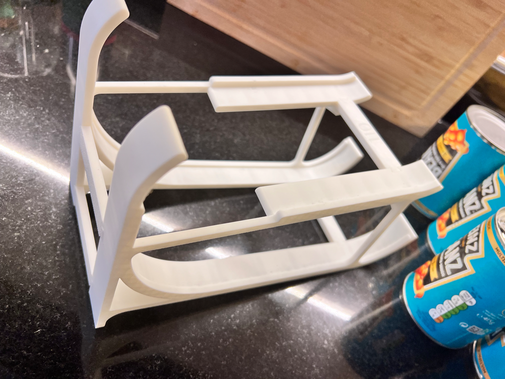 Simple modular can dispenser