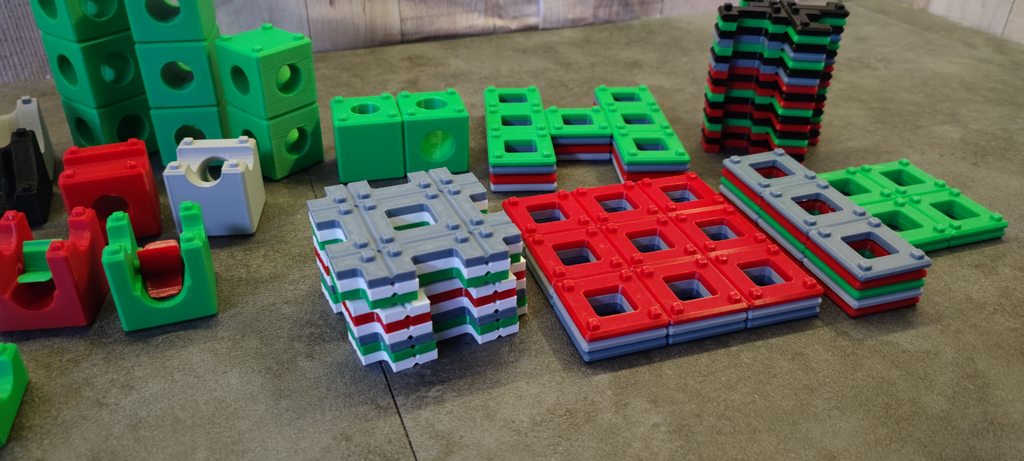 Marbel Bloxx - V2.0 - a brick based marbel run fun