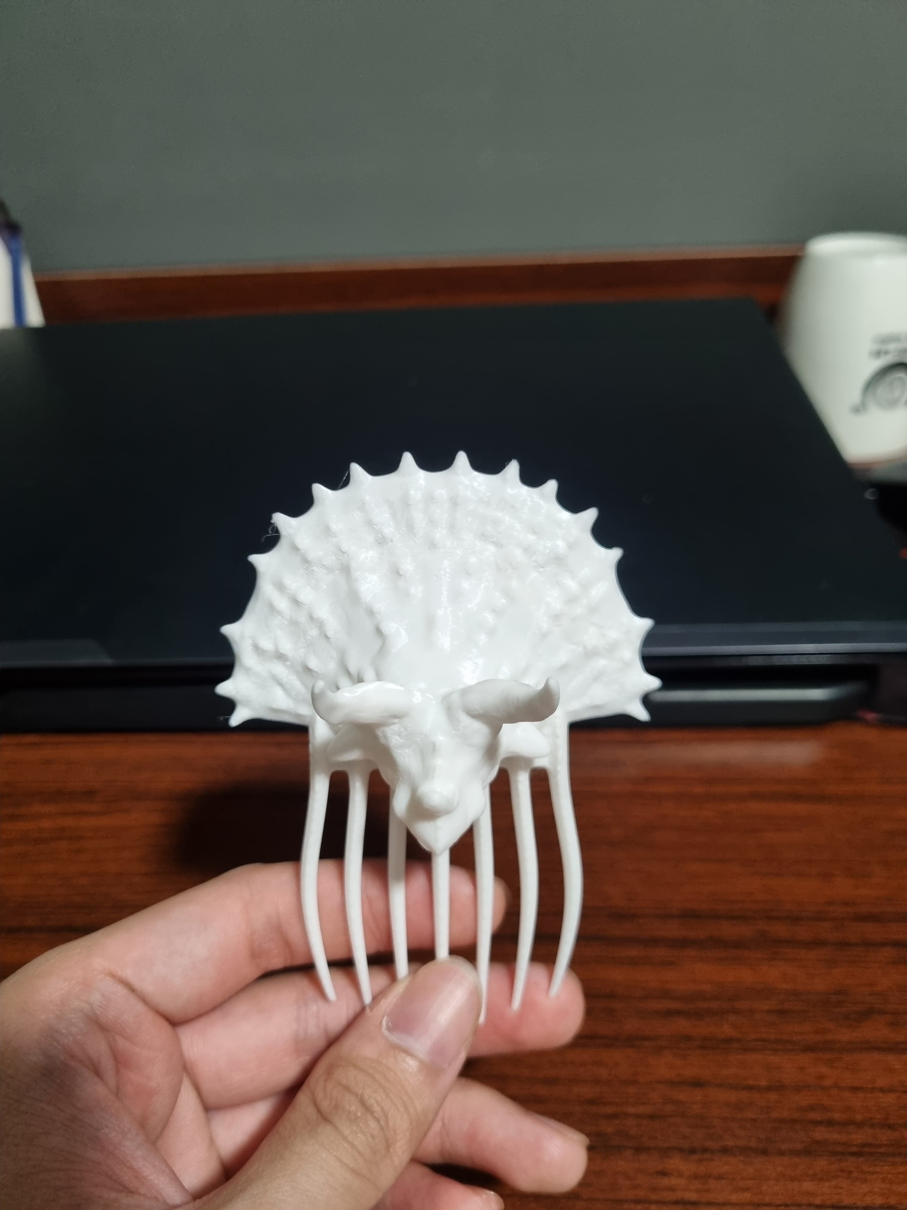 Jurassic Dinosaur Hair Comb – Triceratops Edition