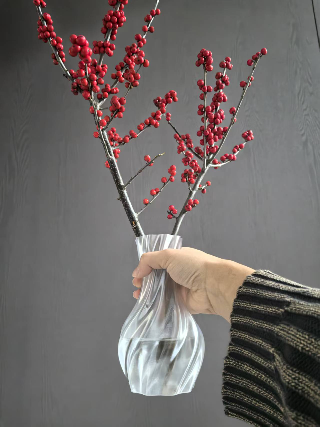 优雅的花瓶（可装水）