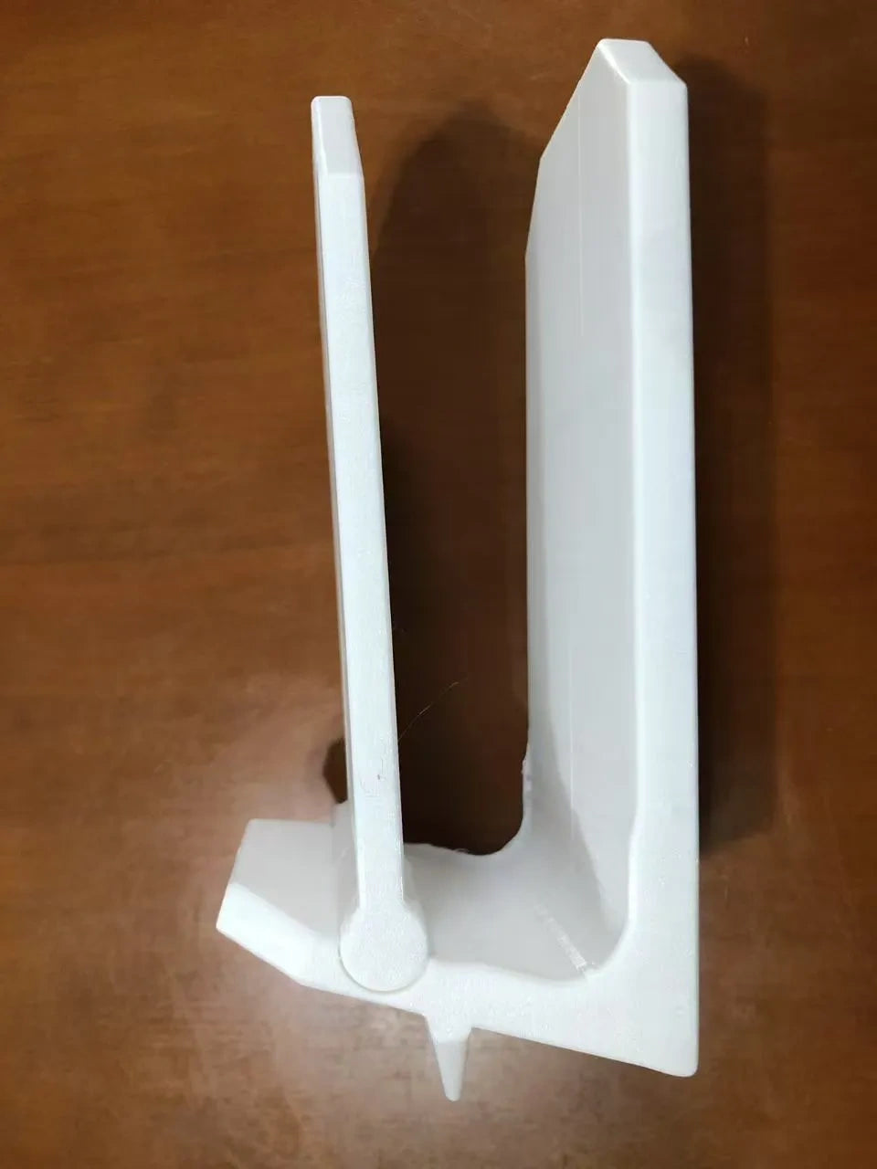 可自由调节角度的鞋架