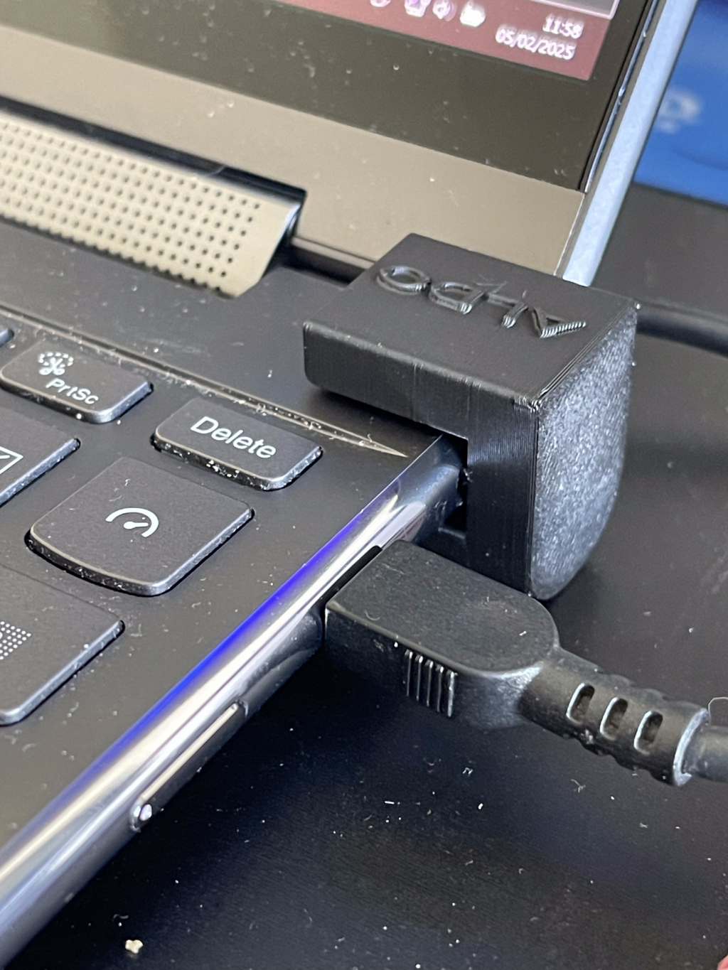 stand Lenovo laptop yoga 9 14 inches riser