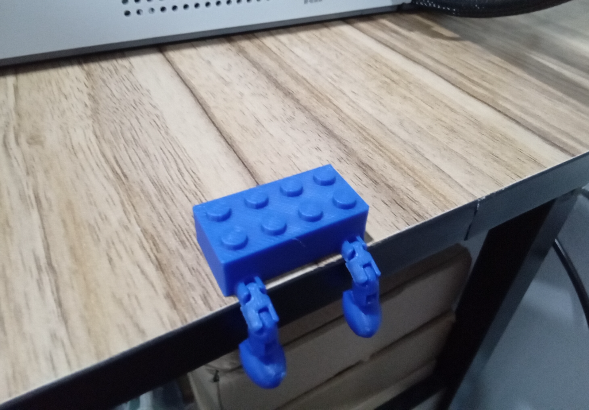 Articulated Brick