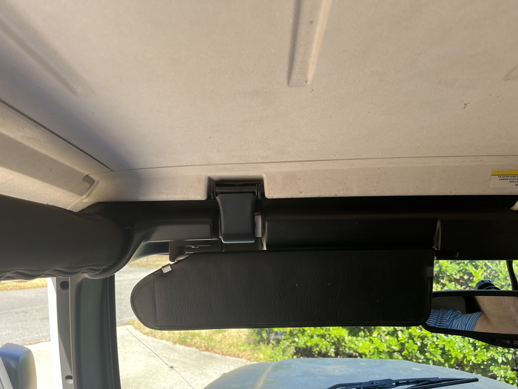 Jeep Wrangler 03-06 Visor Mount