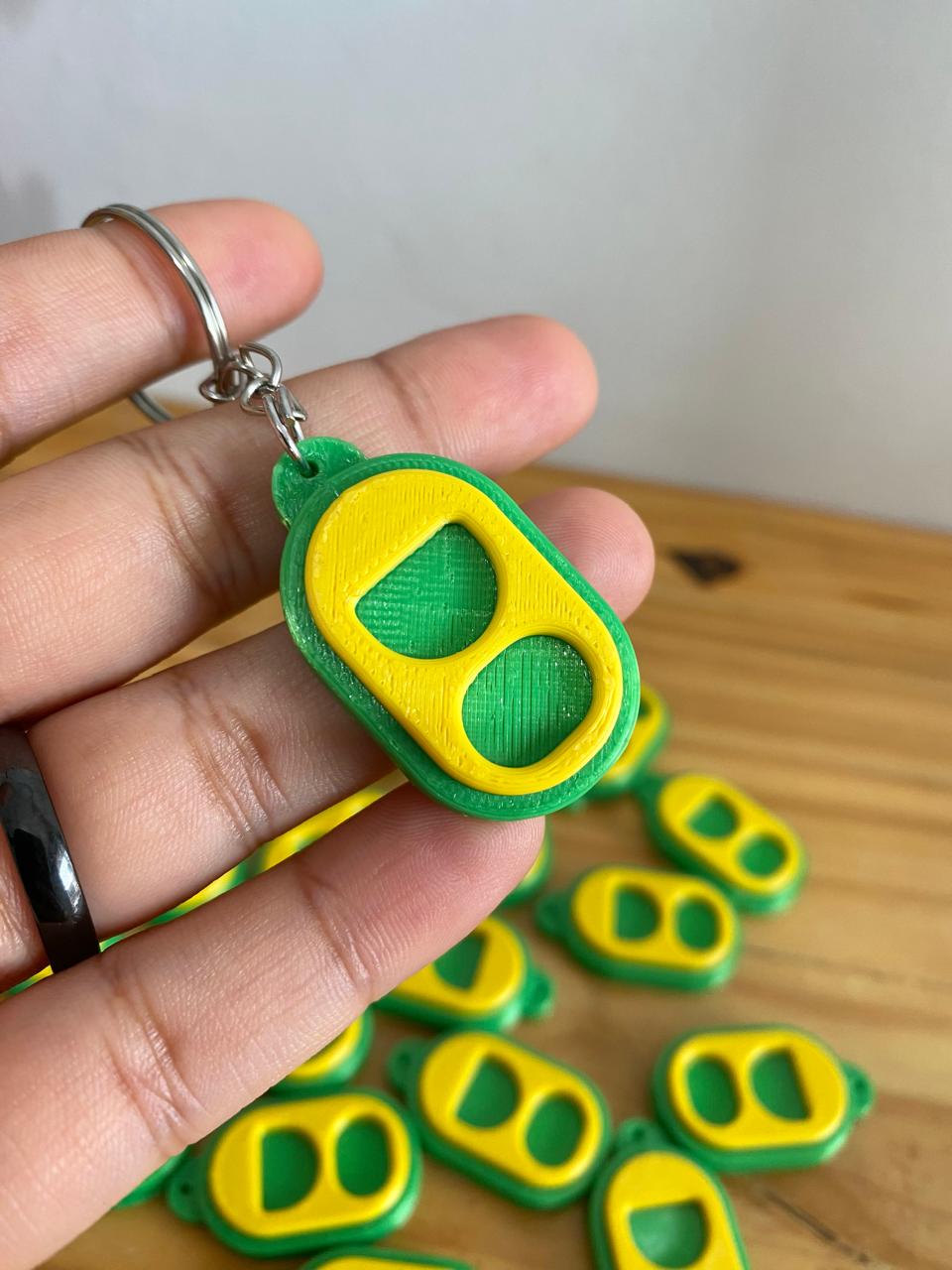 Abridor de latinha compacto