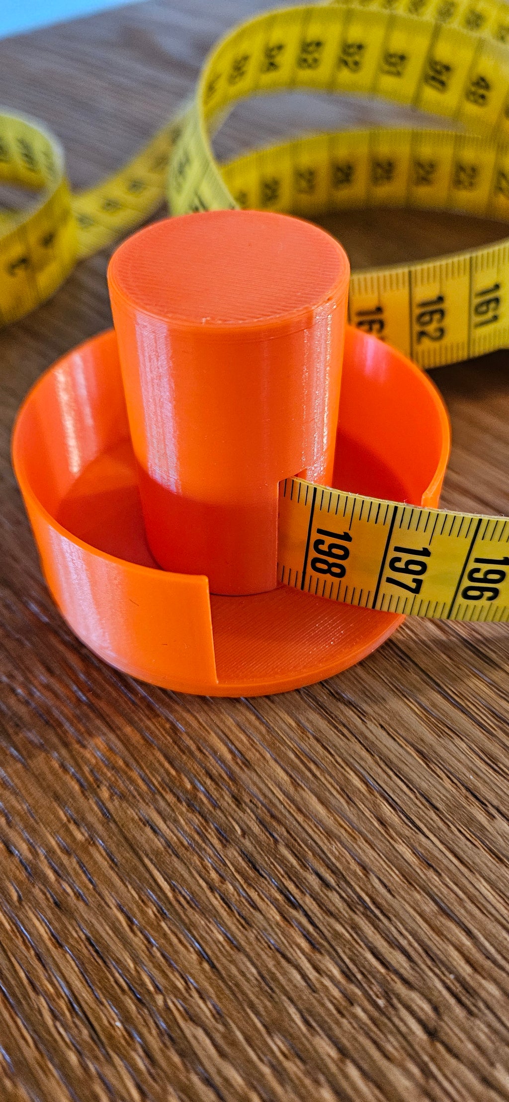 Nähen Massbandaufroller / sewing Tape measure reel