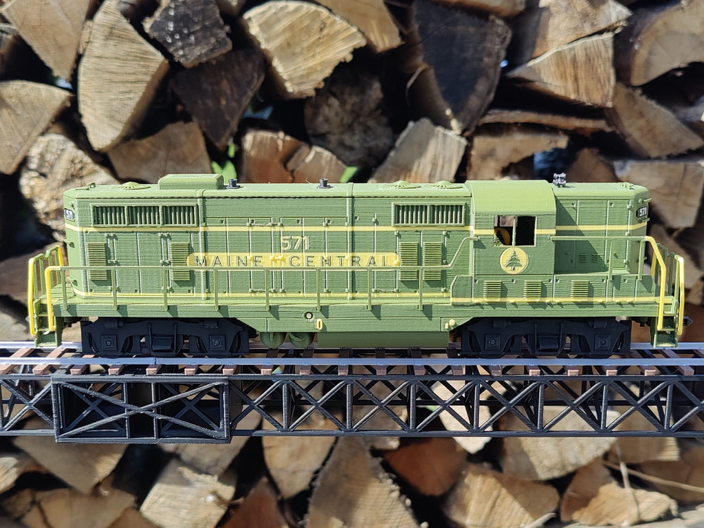 GP7 Locomotive Body - AMS Maine Central Livery