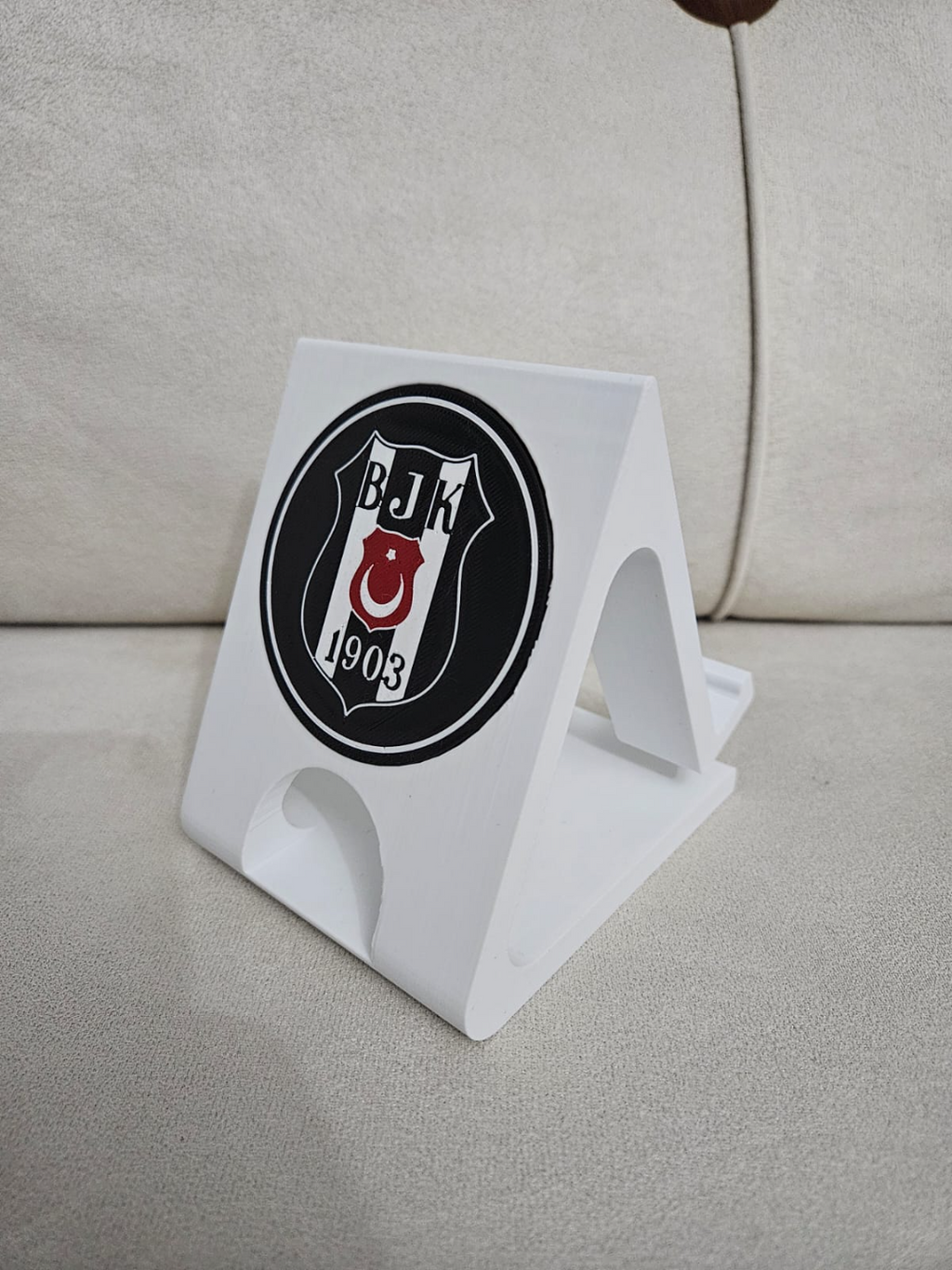 Beşiktaş Masaüstü Telefon Standı (Phone Stand)