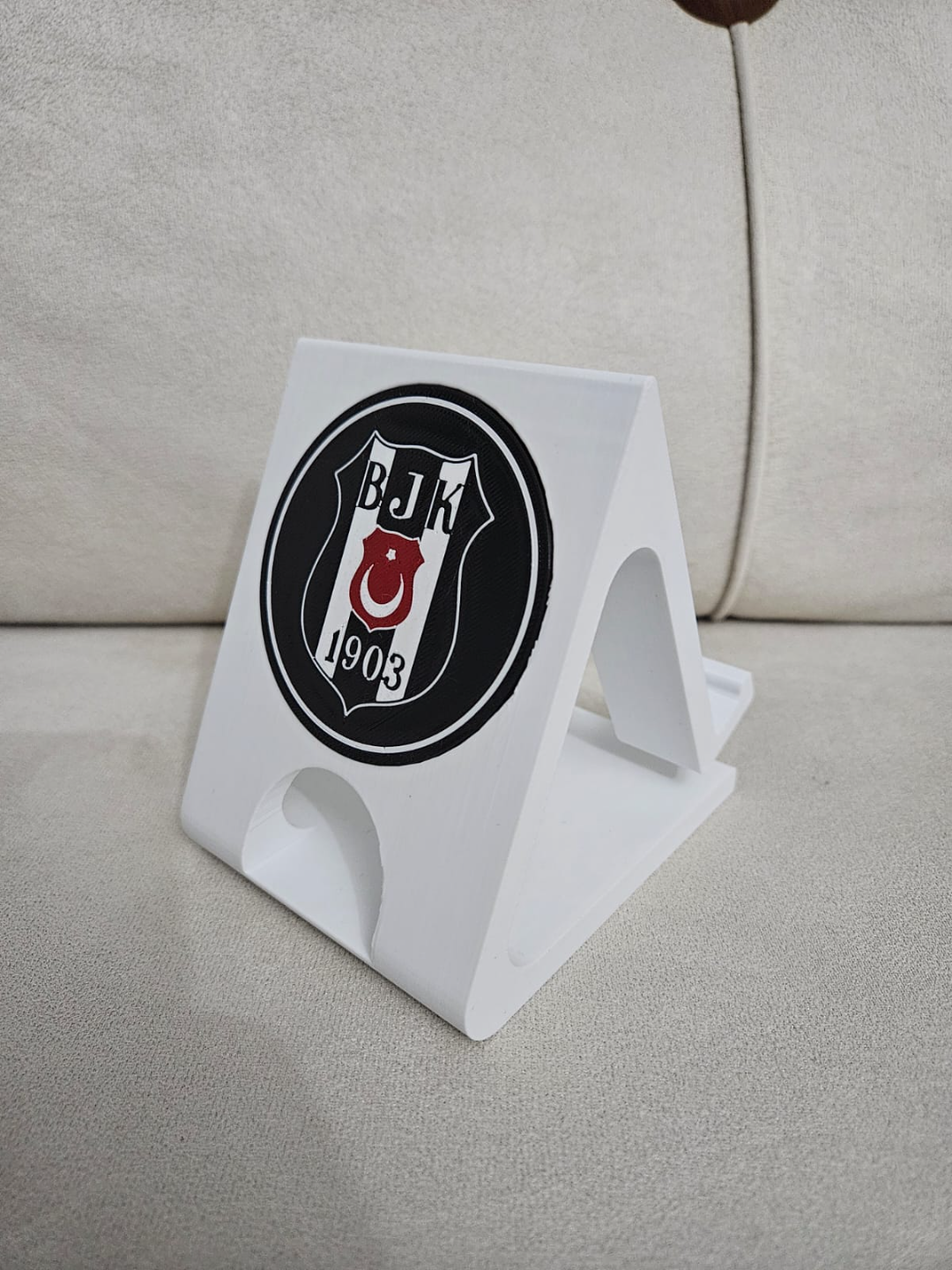 Beşiktaş Masaüstü Telefon Standı (Phone Stand)
