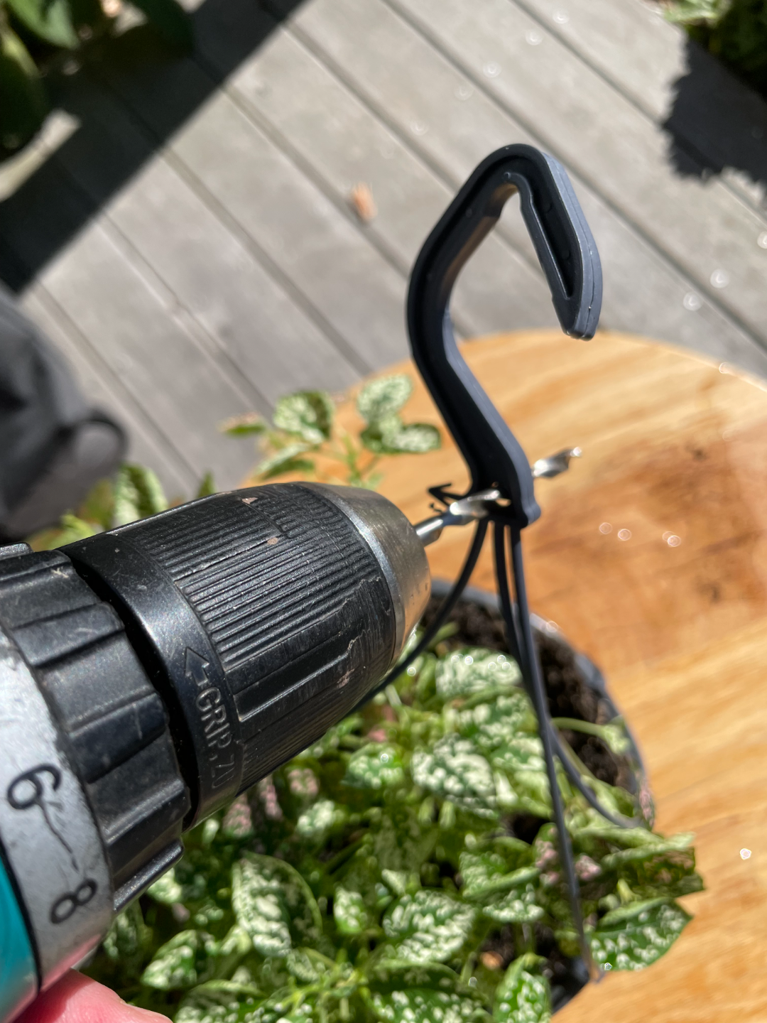Hanging Basket Repair Parts - Hooks & Hangers