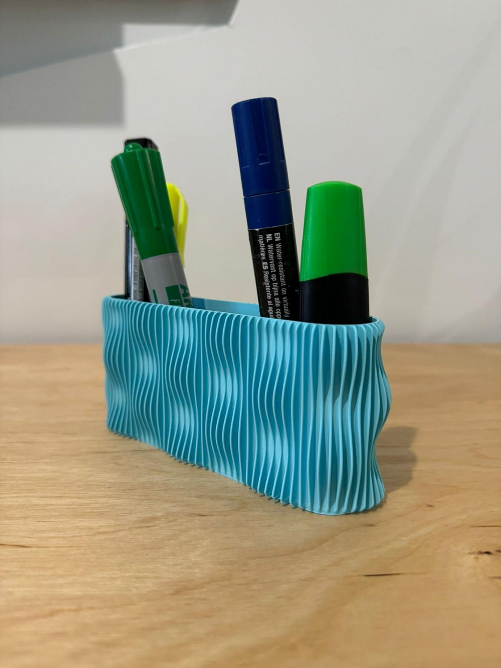 modern ribbed pen cup