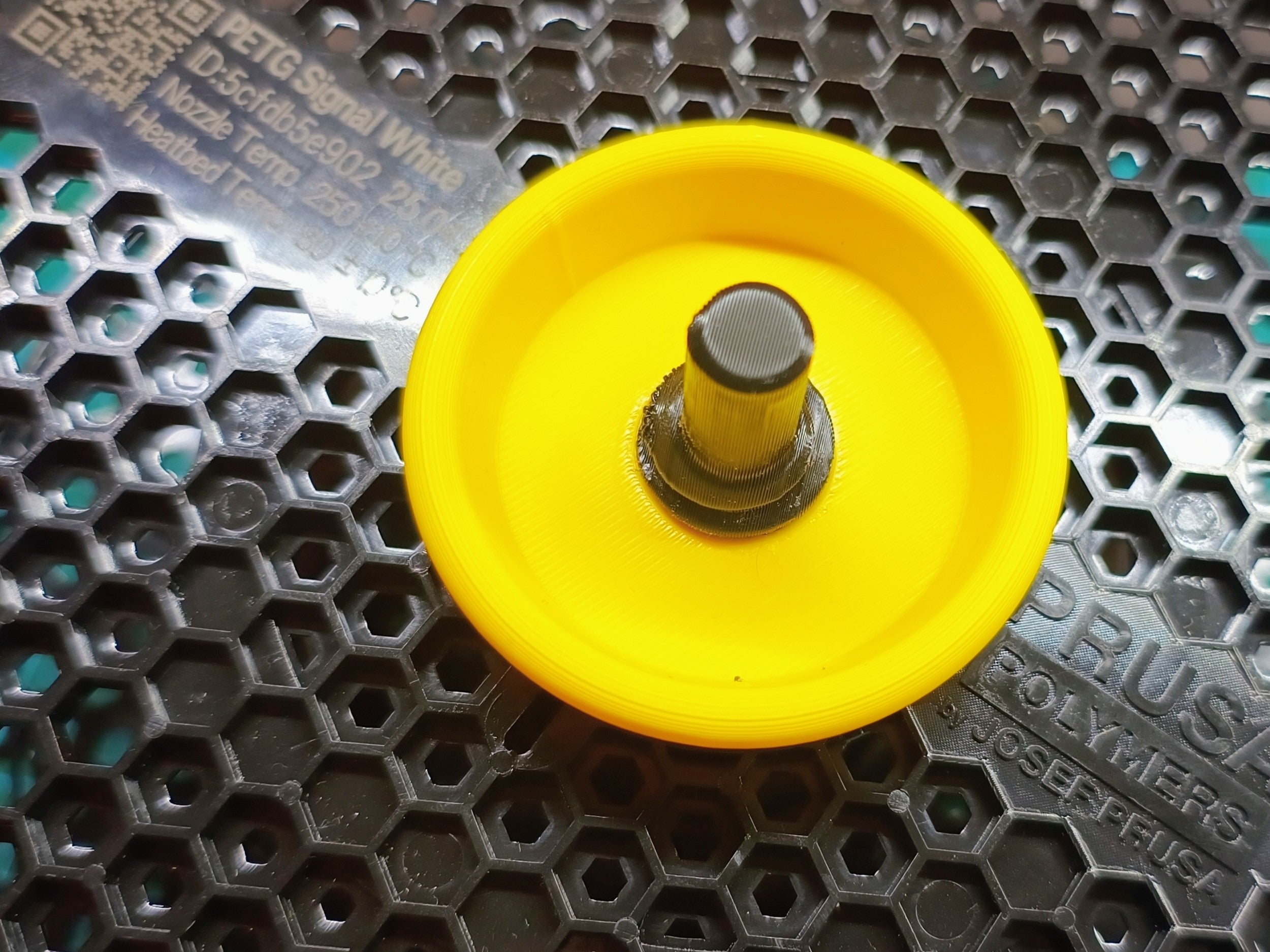 Spool winder for cordless screwdriver