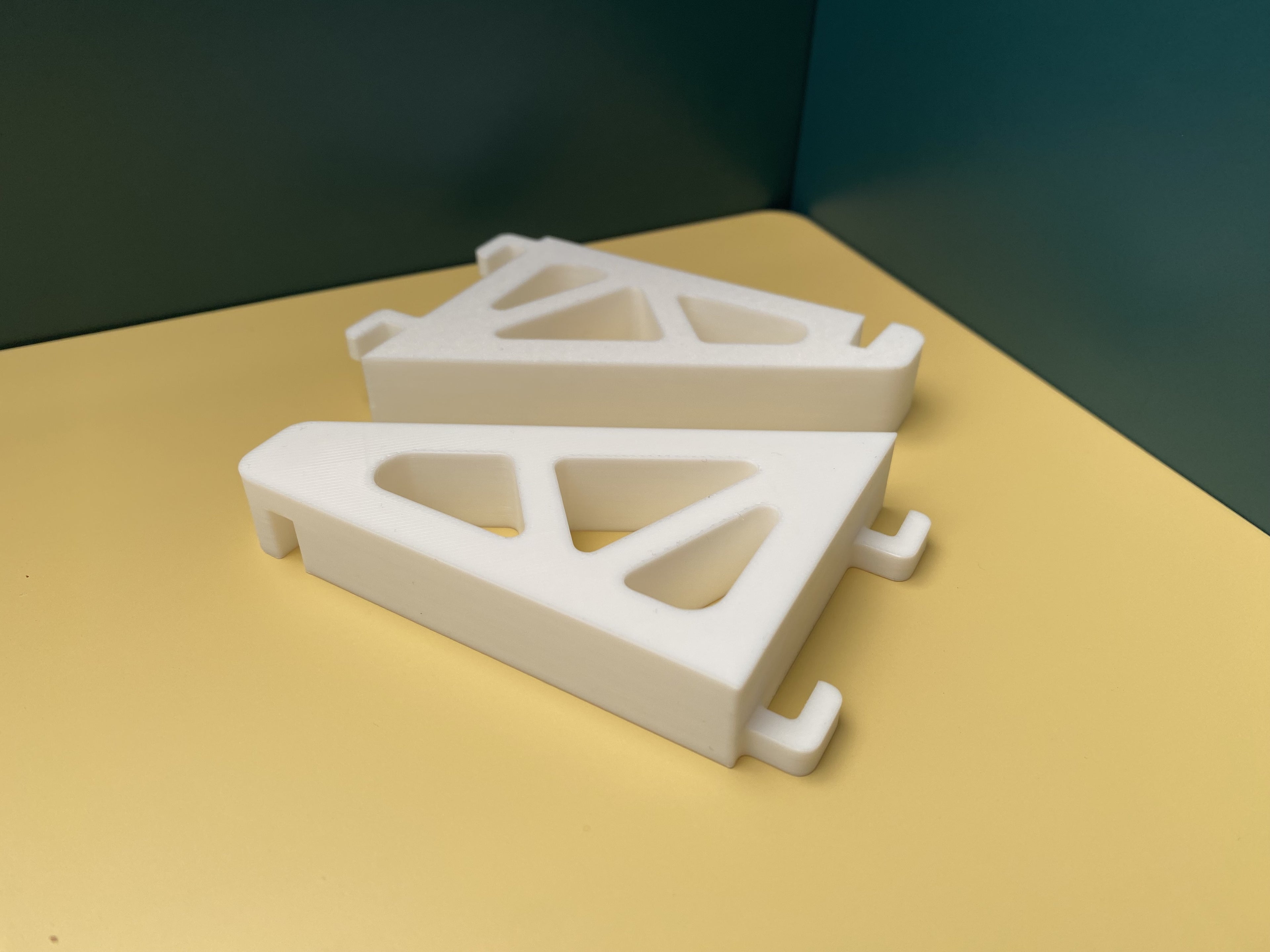 Skadis Roll and Spool Holder (up to 150mm Diam.)