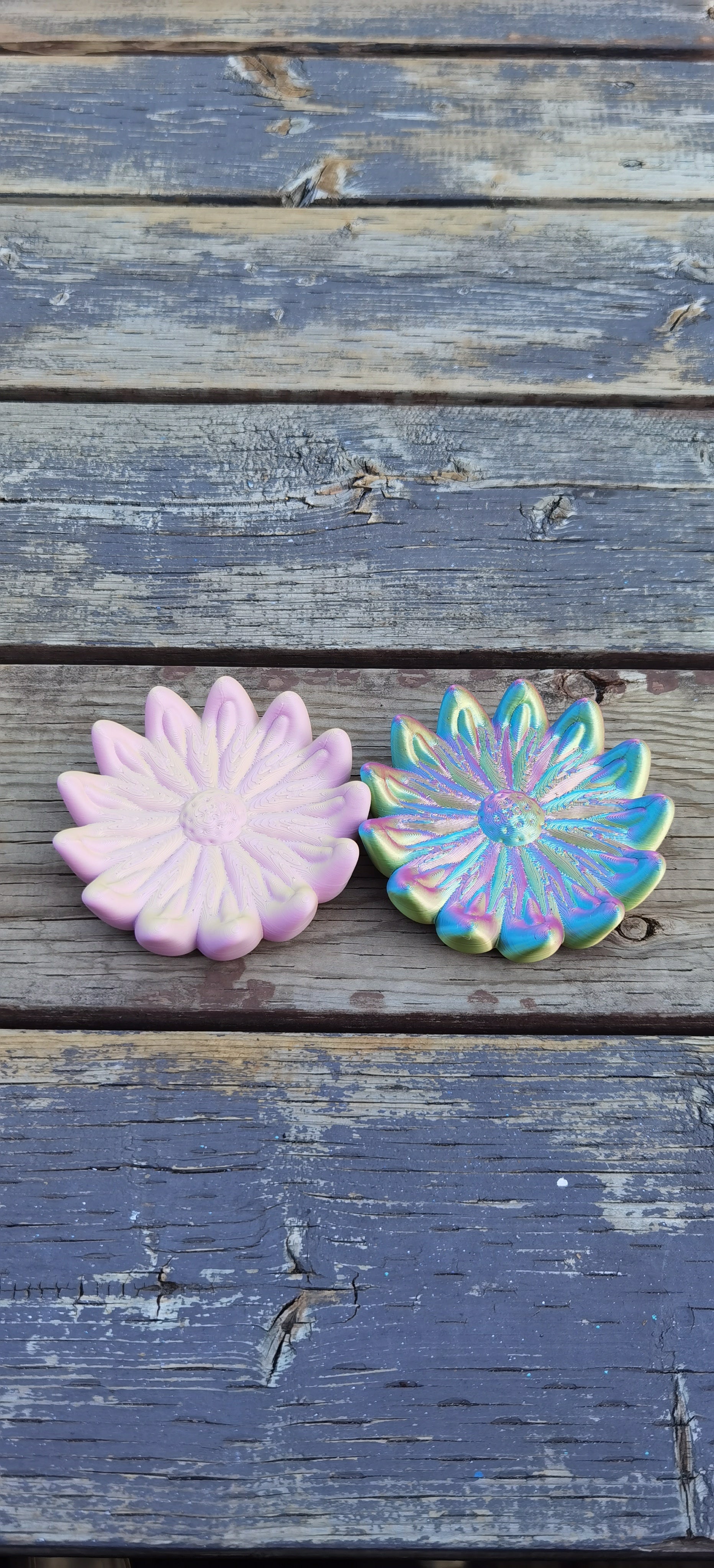 Stackable Flower Dish