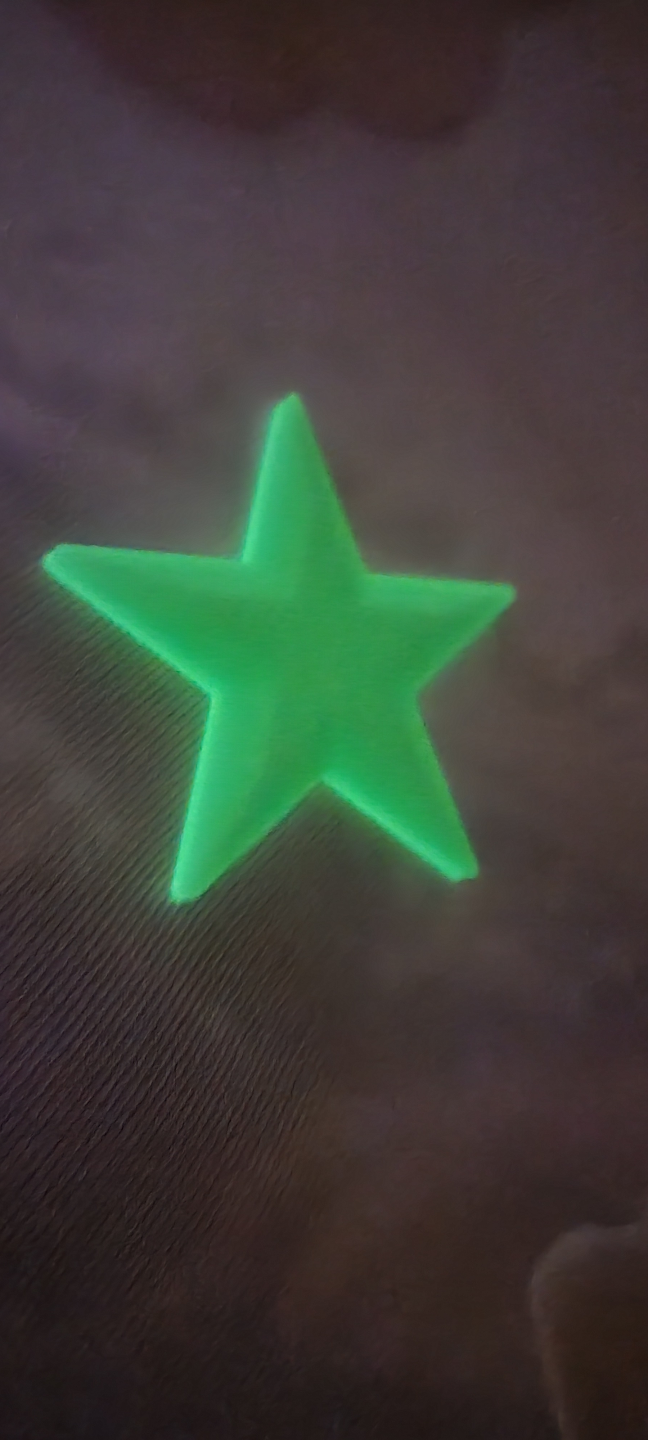 Glow in the Dark - * STAR *