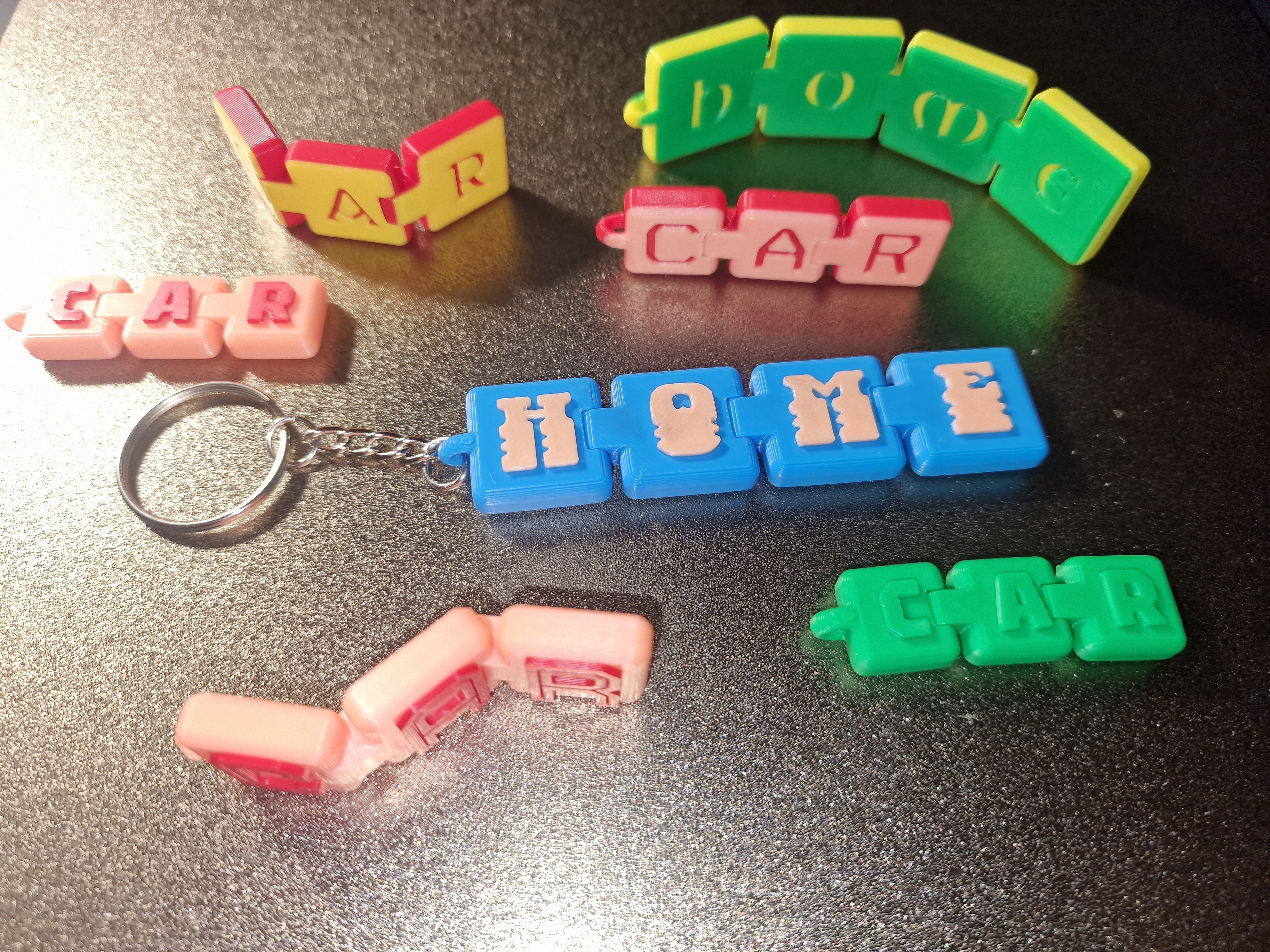 Customizable name keychain w/blocks (+8000 fonts)