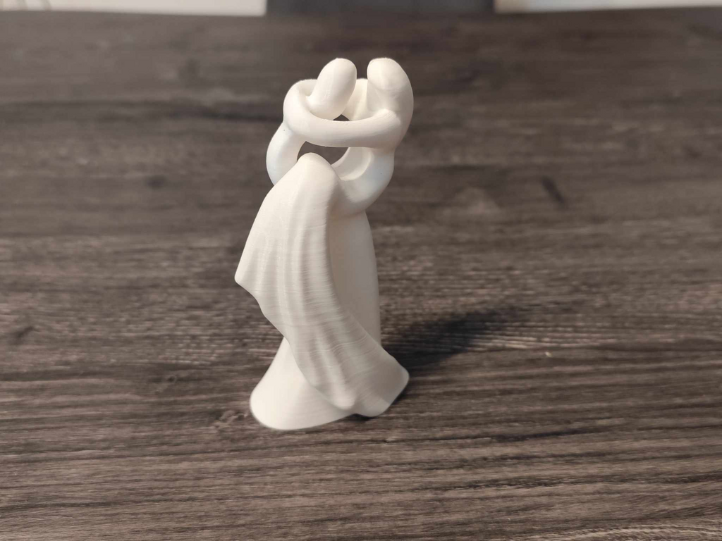 Couple Sculpture