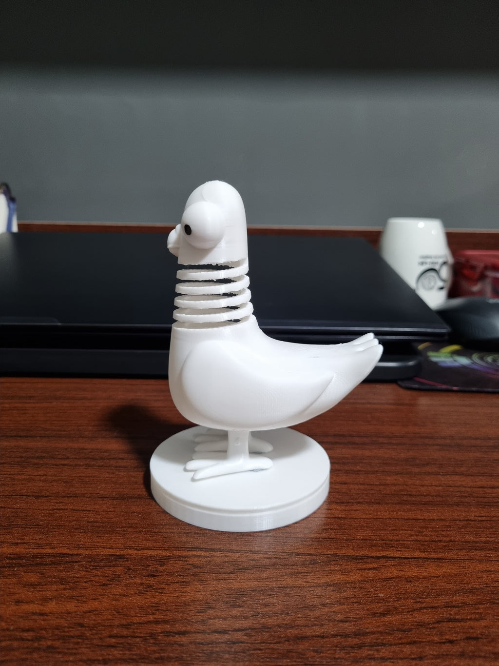Flexible Bird Neck Pigeon – Wiggly Desktop Toy