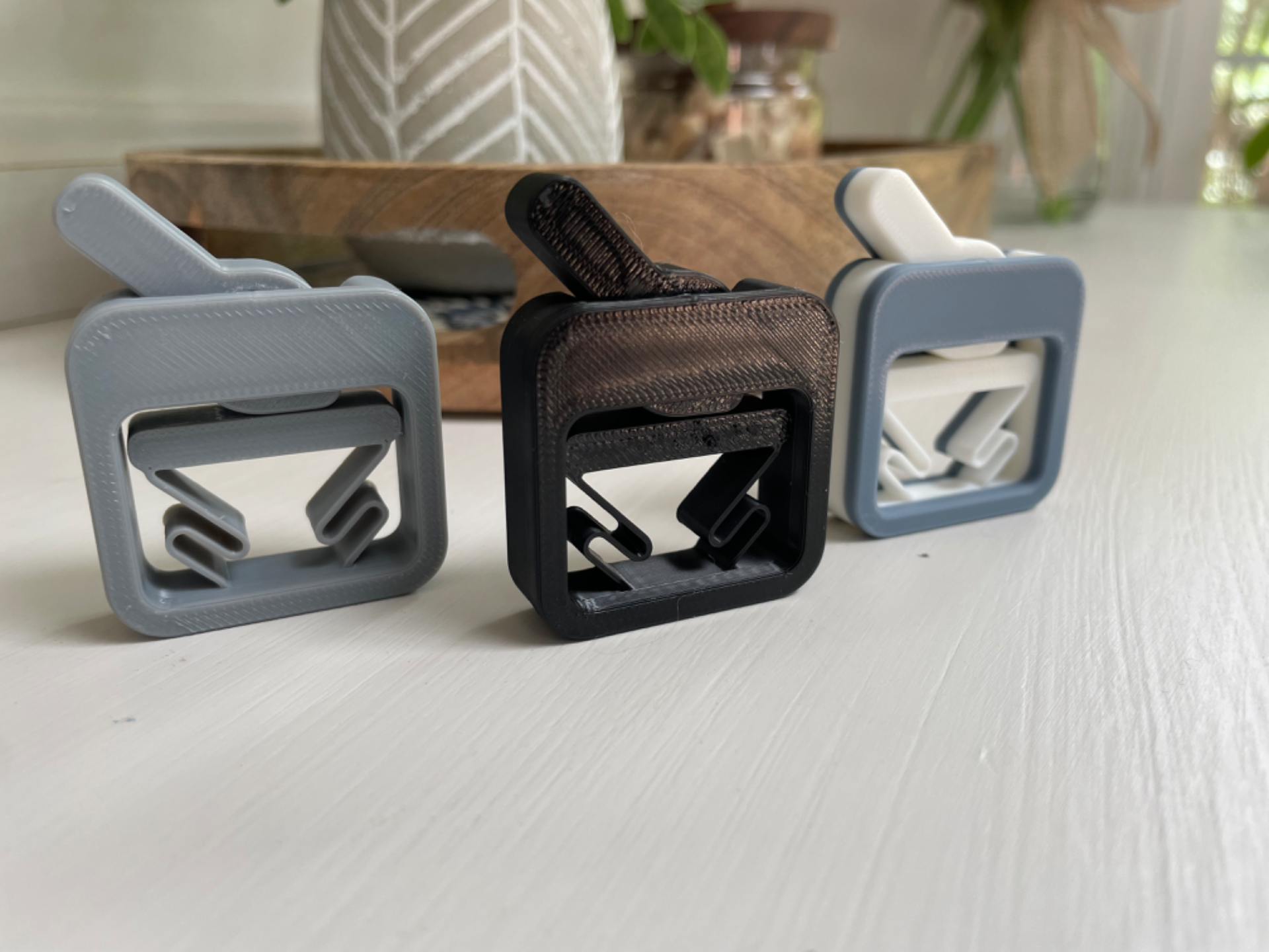 Fidget Toggle Switch - v2 - Print in Place