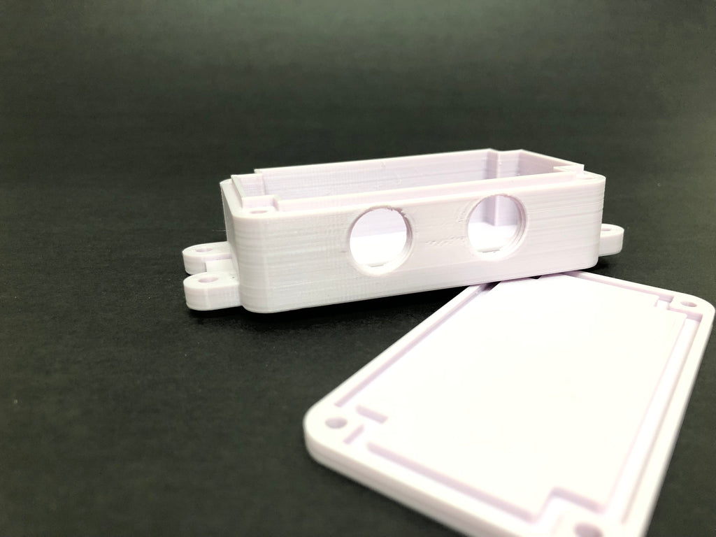 Universal waterproof case