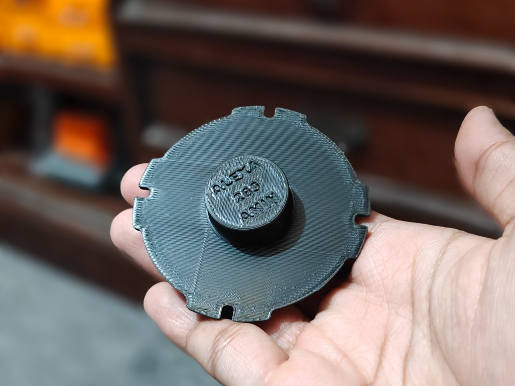 PL Body Cap with Handle