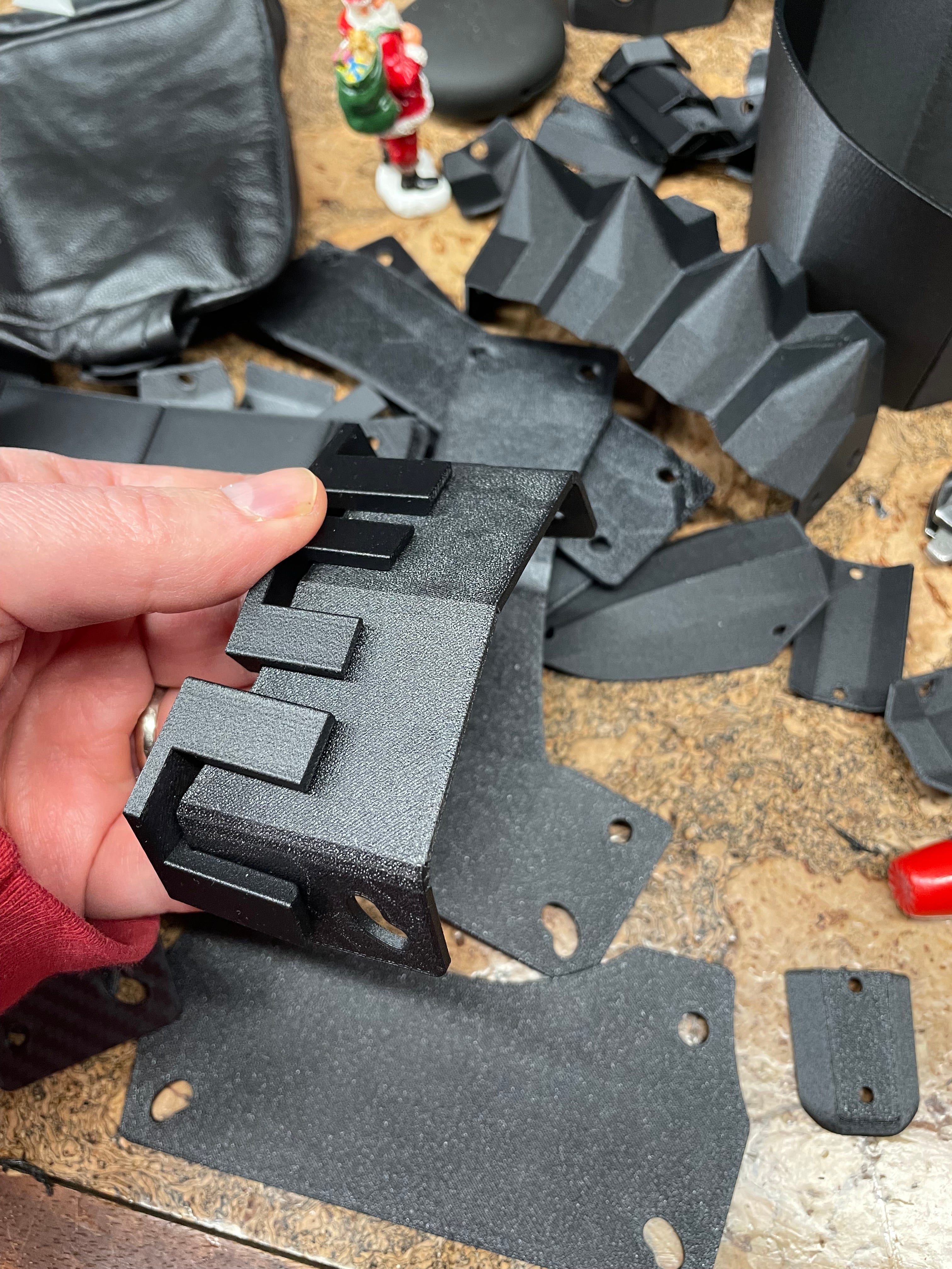 Spiked Gauntlet v2