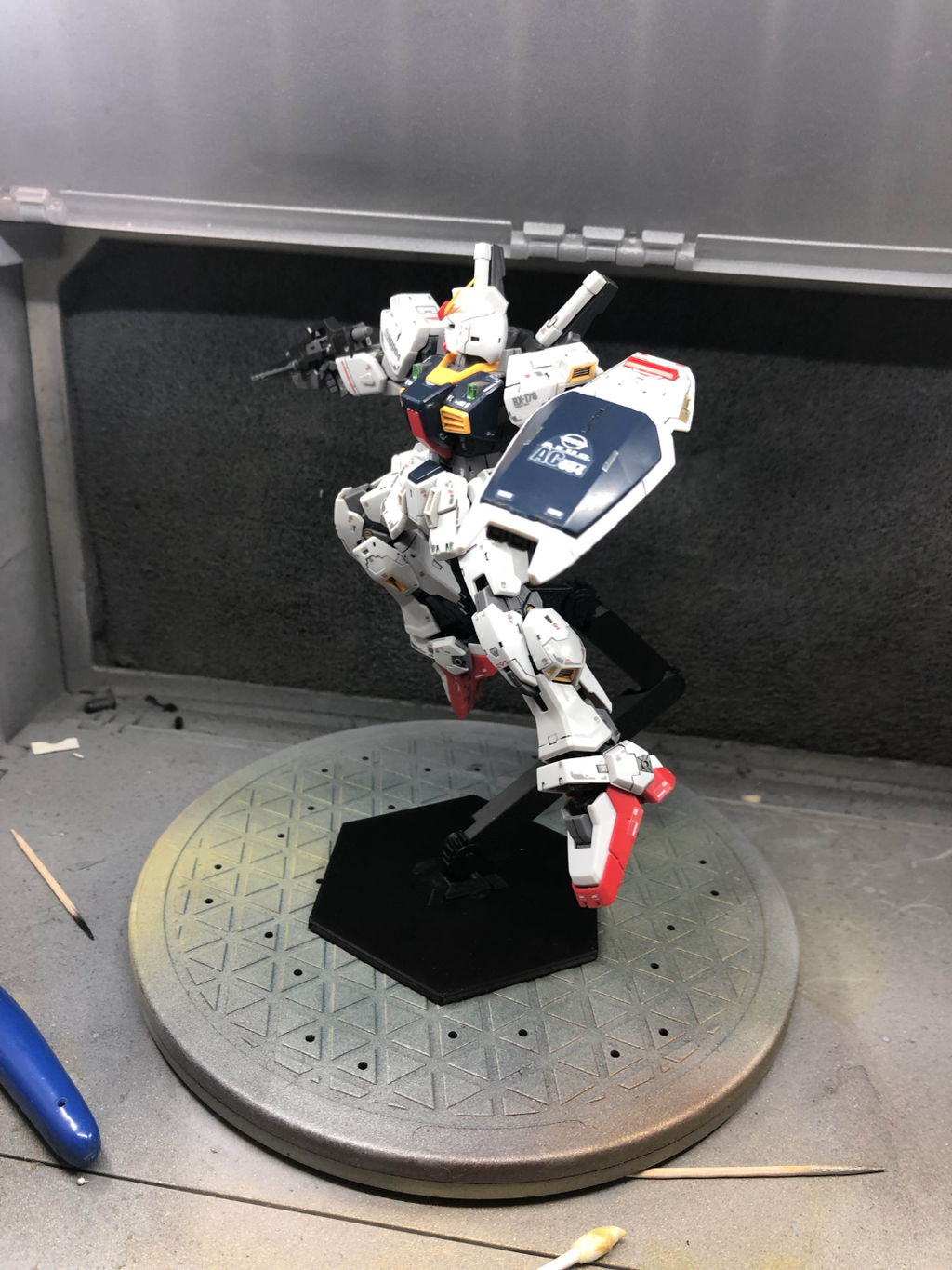 Real Grade RG Gunpla/Gundam action base adaptor