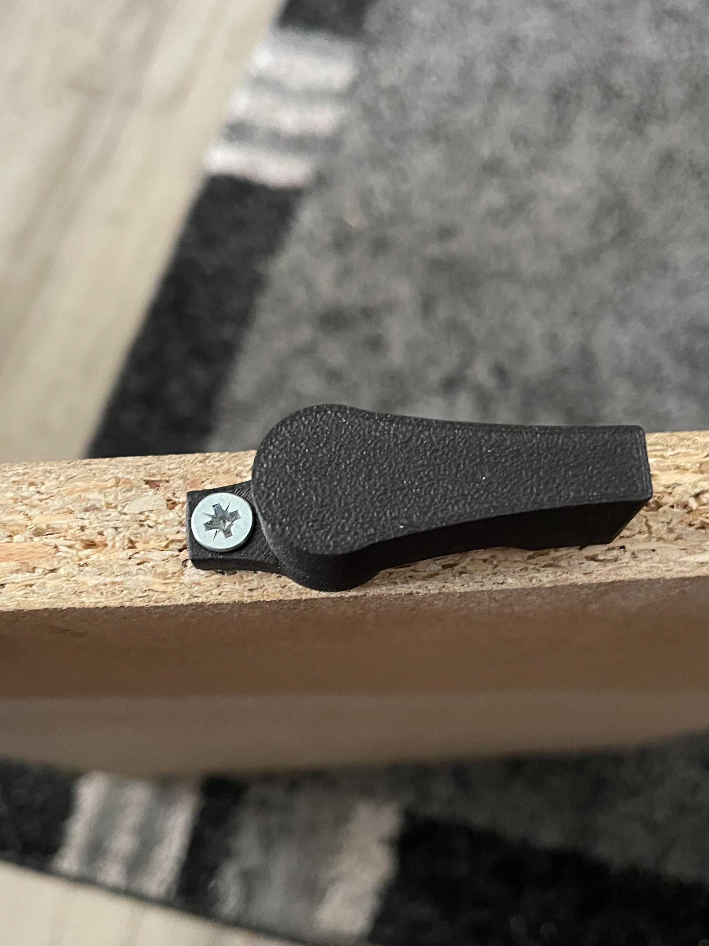 Drehriegel-Twistelock for Camper storage