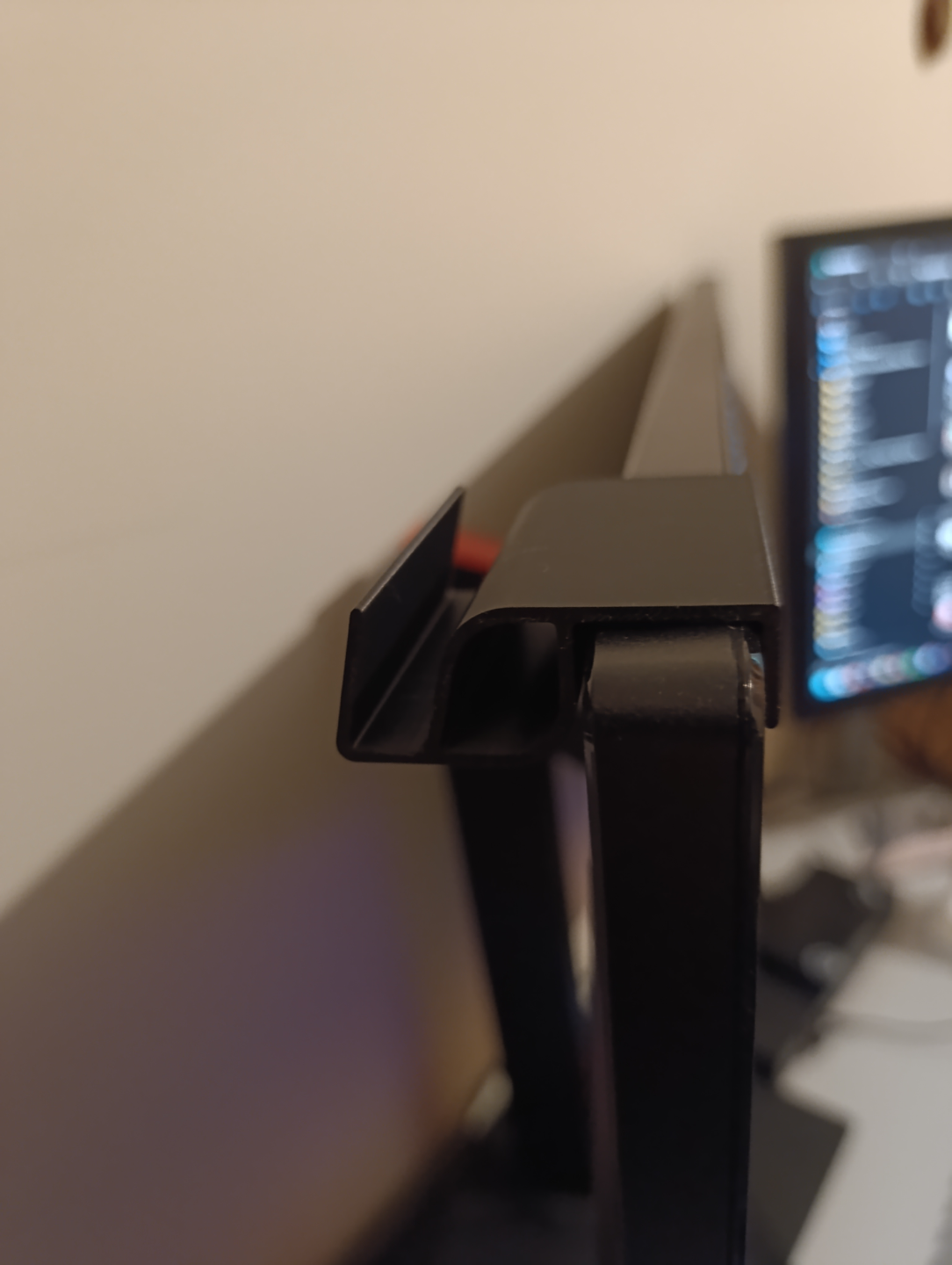 Larger and squarer Monitor Phone Webcam Mount