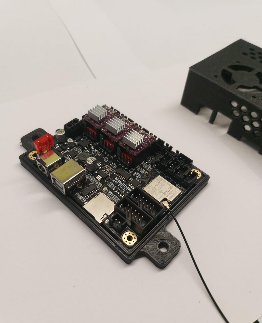 MKS-DLC32 housing