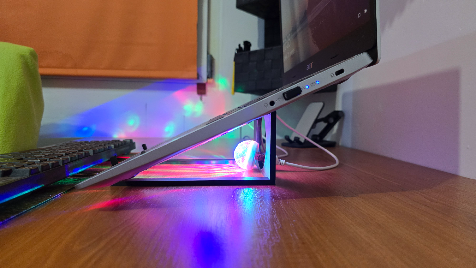 Laptop Stand