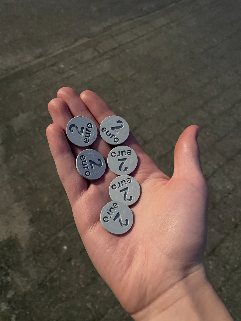 2 euro coin for anything