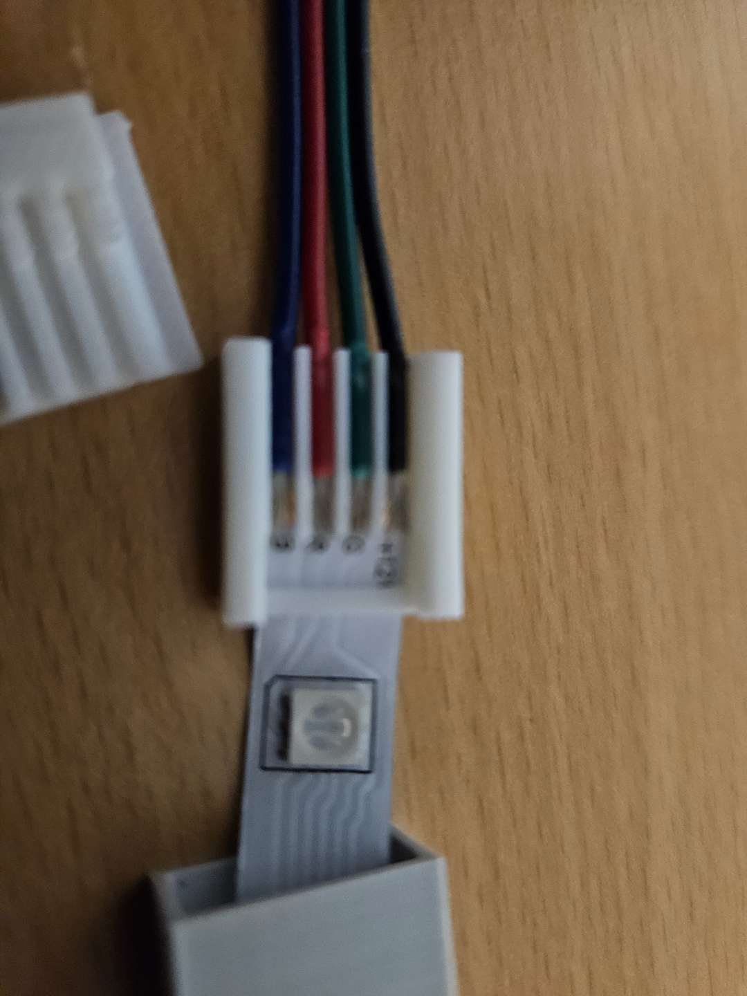 RGB 3, 4 and 5 Pin LED Solderless Connector