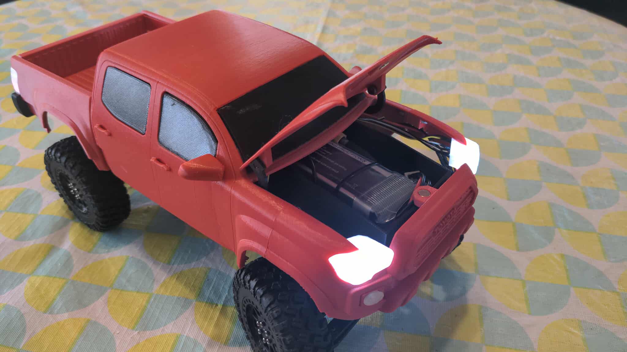1:16 Toyota Tacoma RC