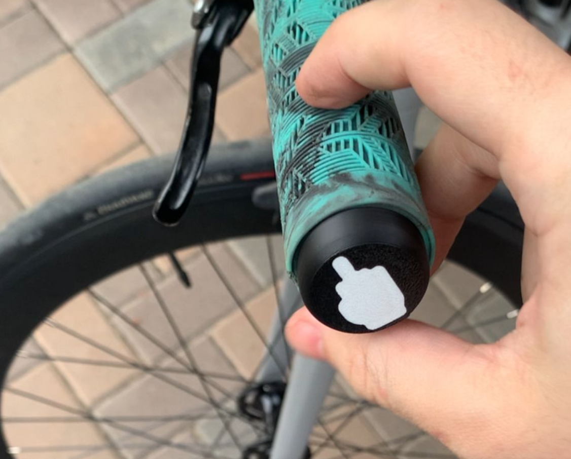 Bar end for bicycle / mountain bike bars